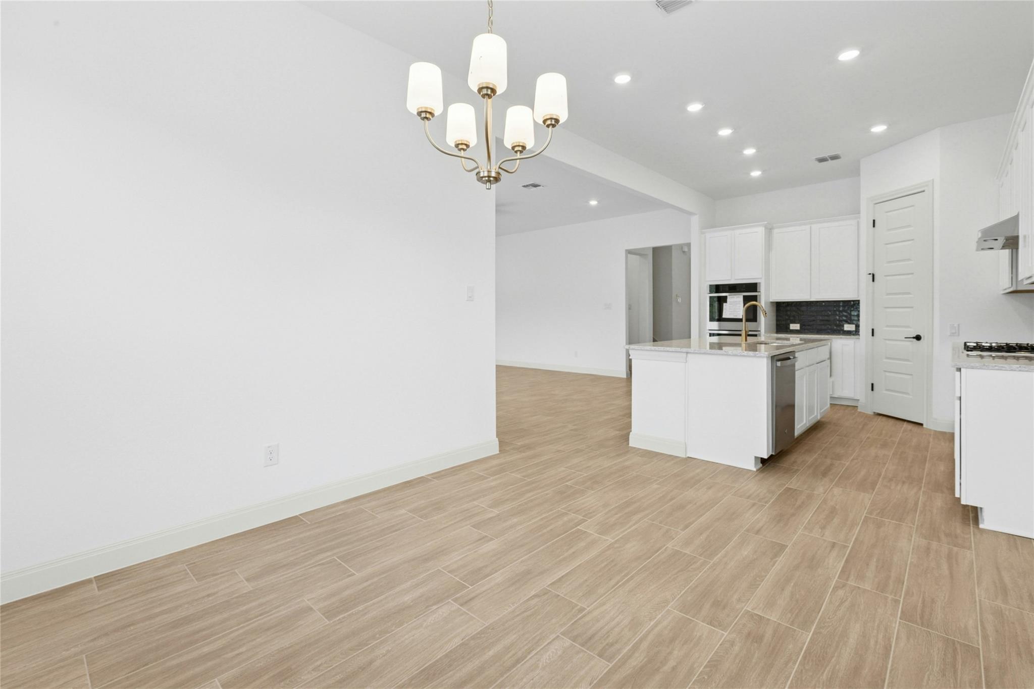 115 Buzzard Ct, Cedar Creek, TX 78612