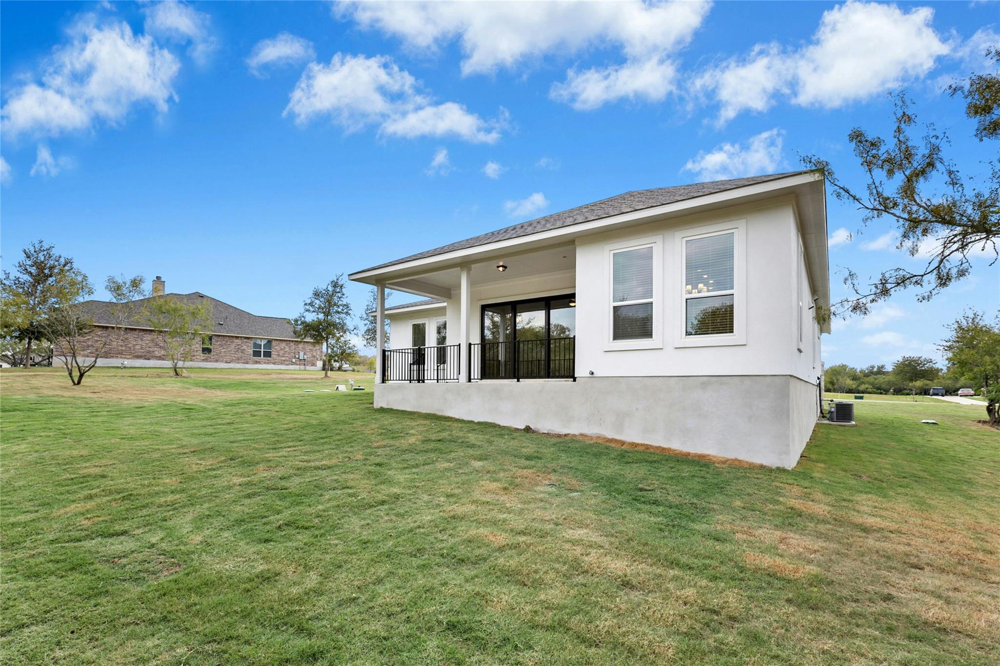 115 Buzzard Ct, Cedar Creek, TX 78612