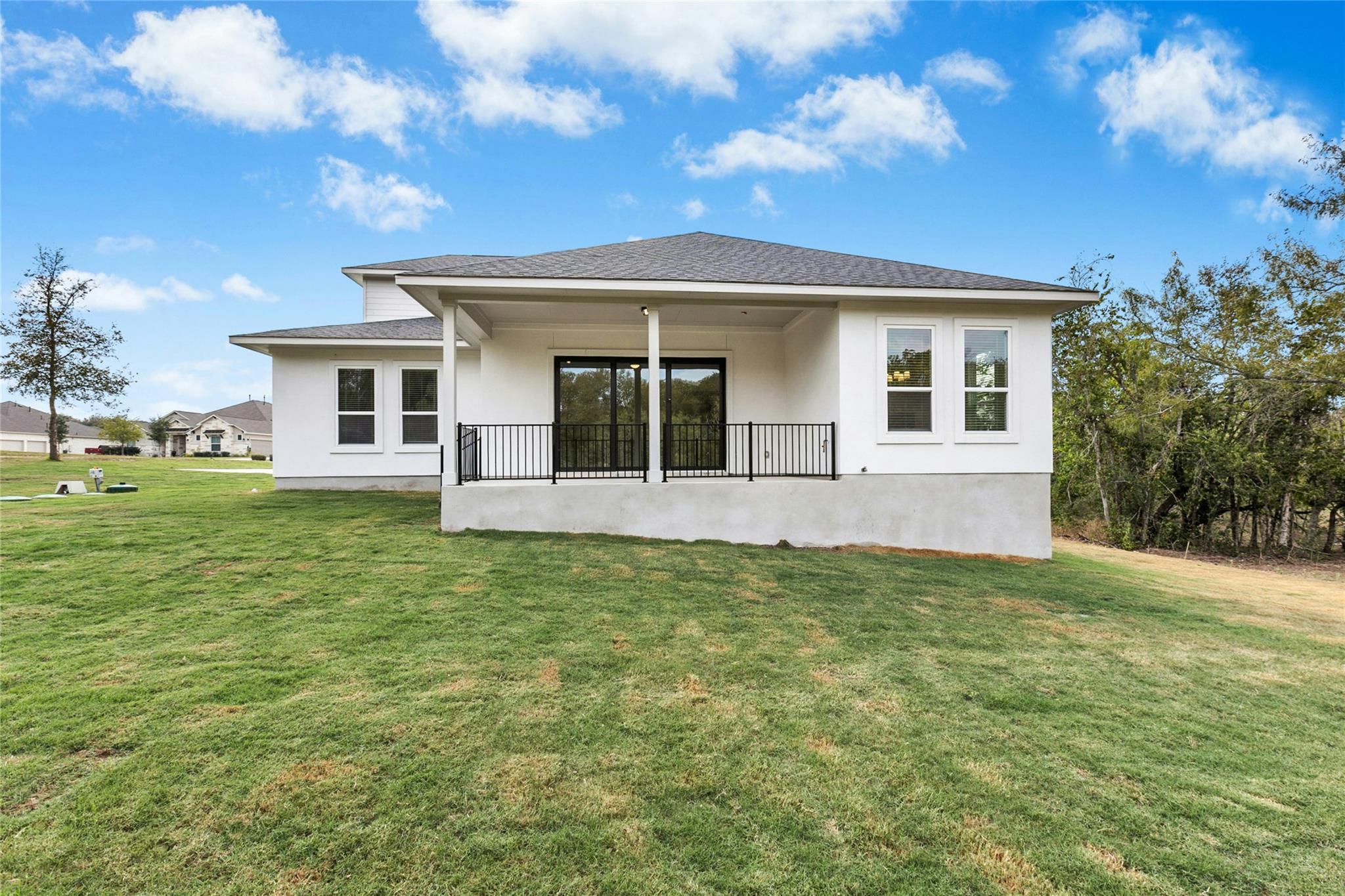 115 Buzzard Ct, Cedar Creek, TX 78612