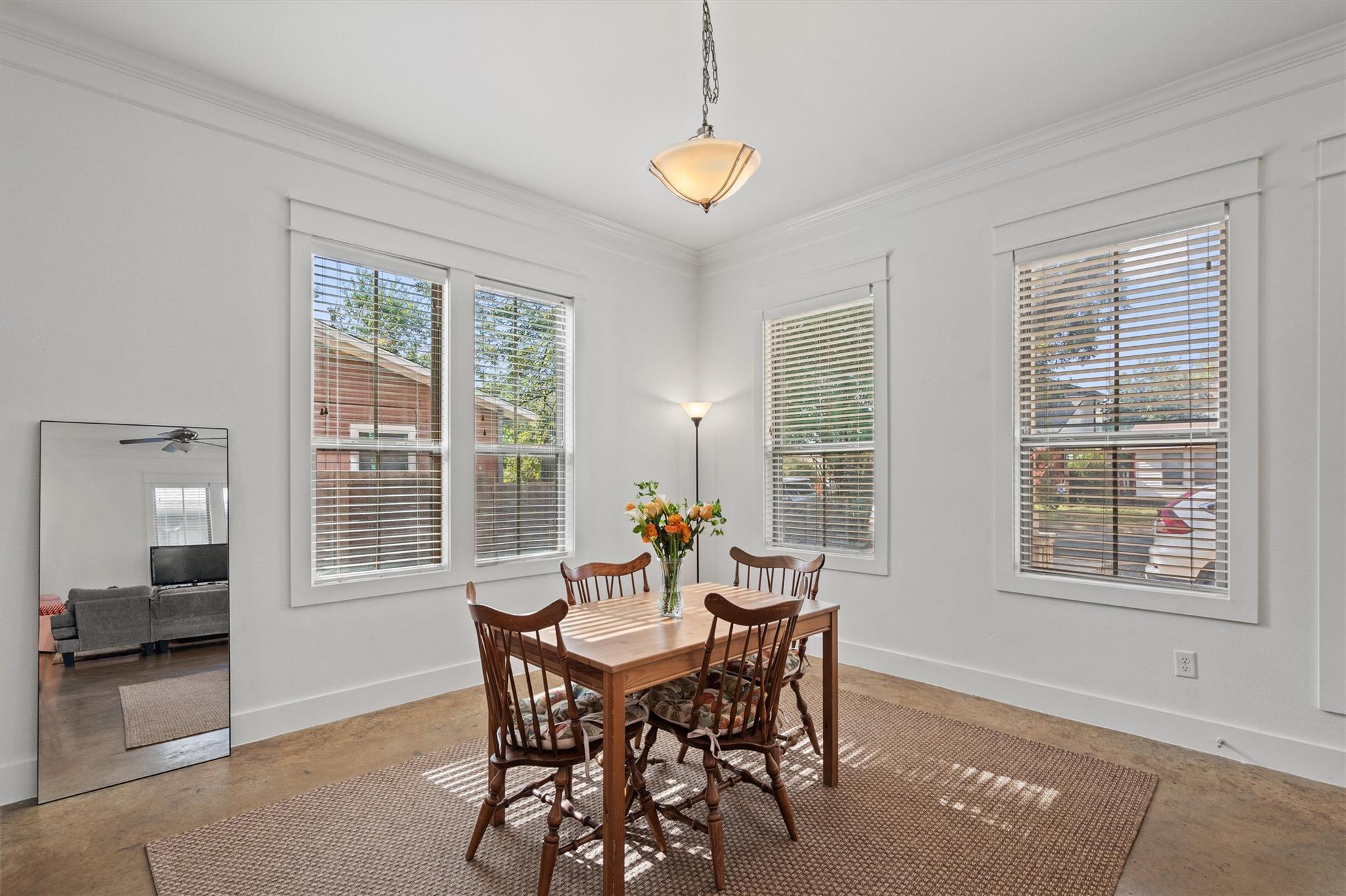 500 W 55th 1/2 St, Austin, TX 78751