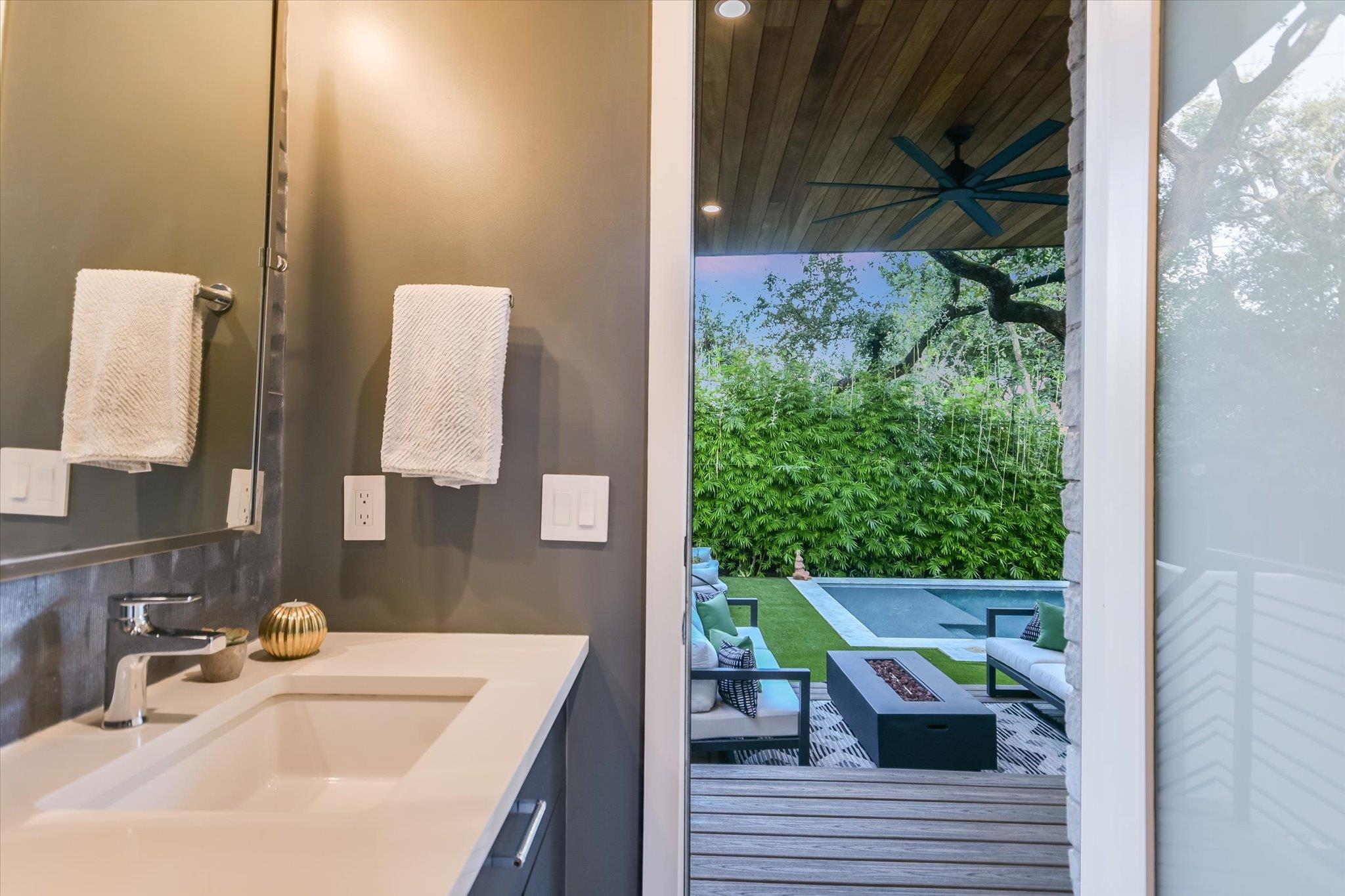 403 Ridgewood, Austin, TX 78746