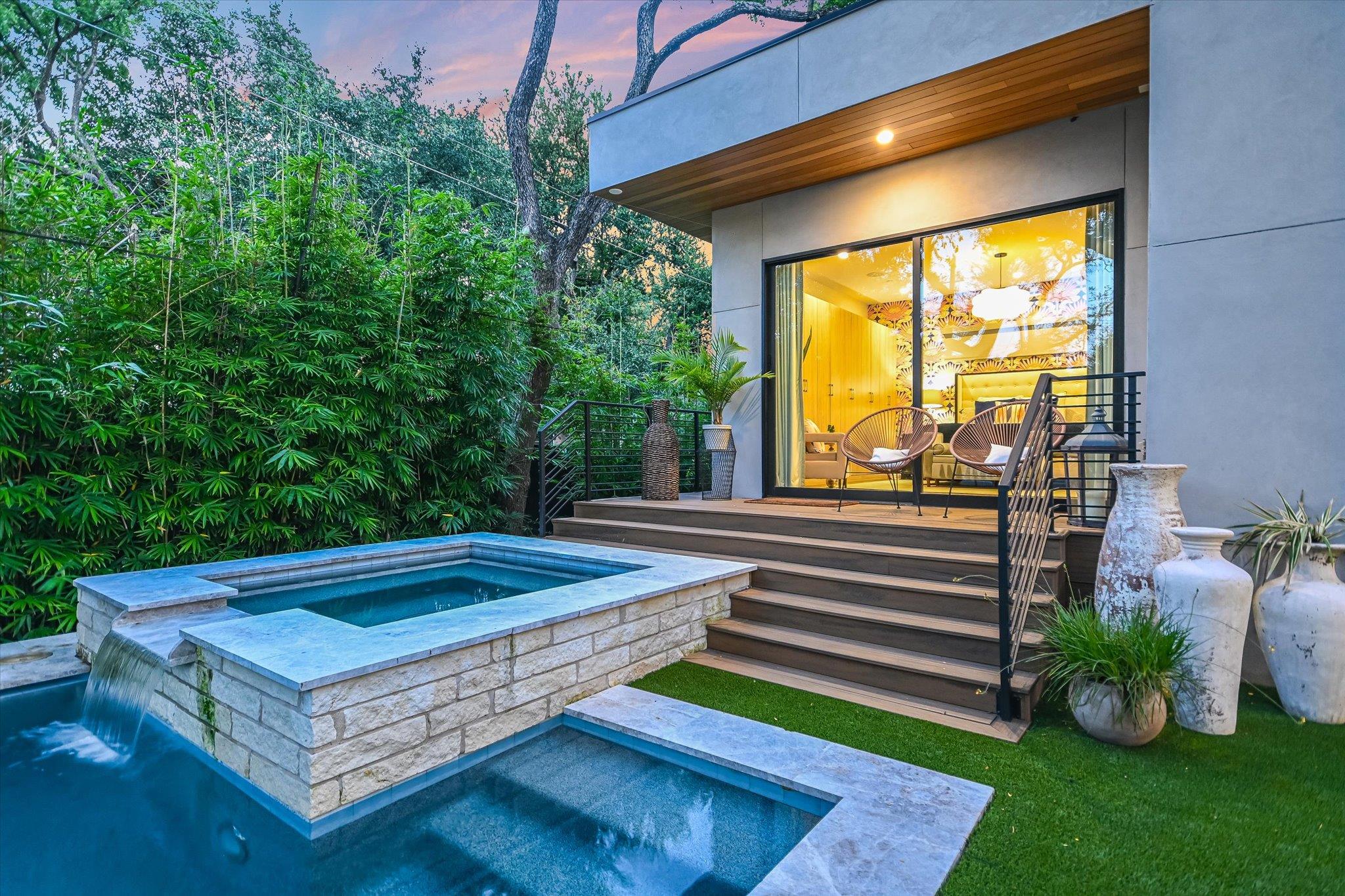 403 Ridgewood, Austin, TX 78746