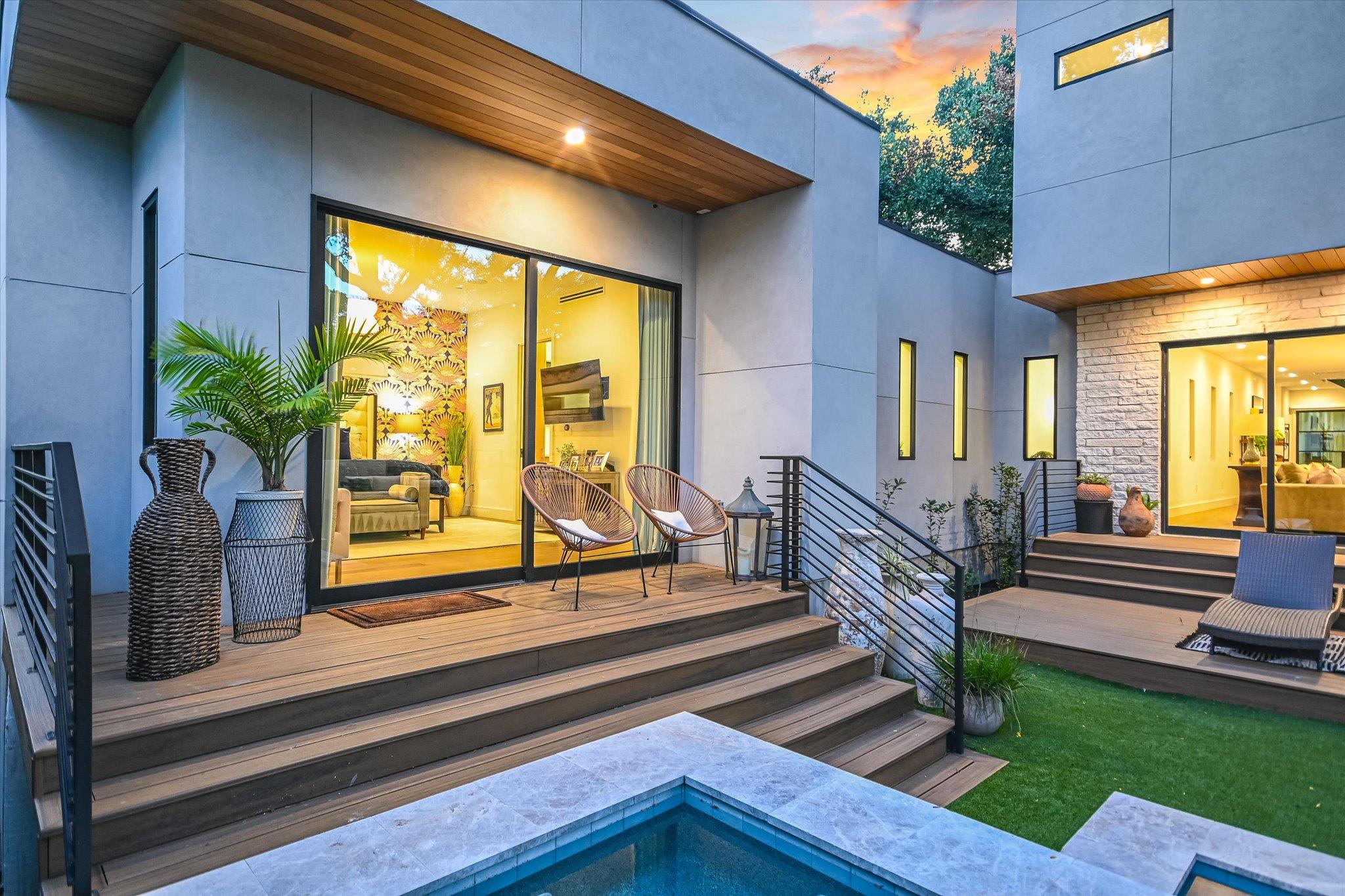 403 Ridgewood, Austin, TX 78746