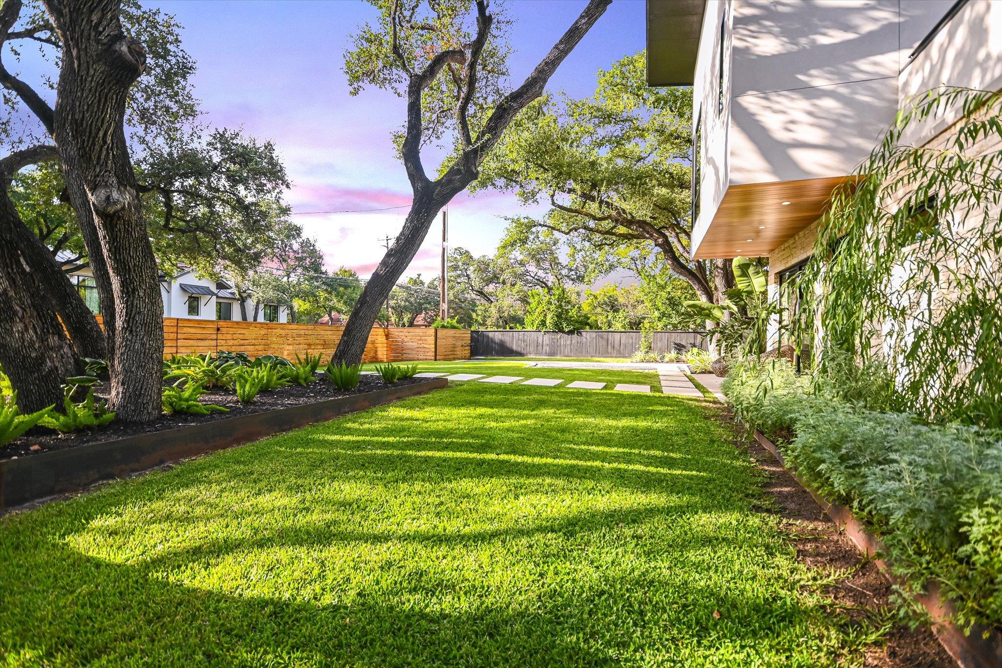 403 Ridgewood, Austin, TX 78746