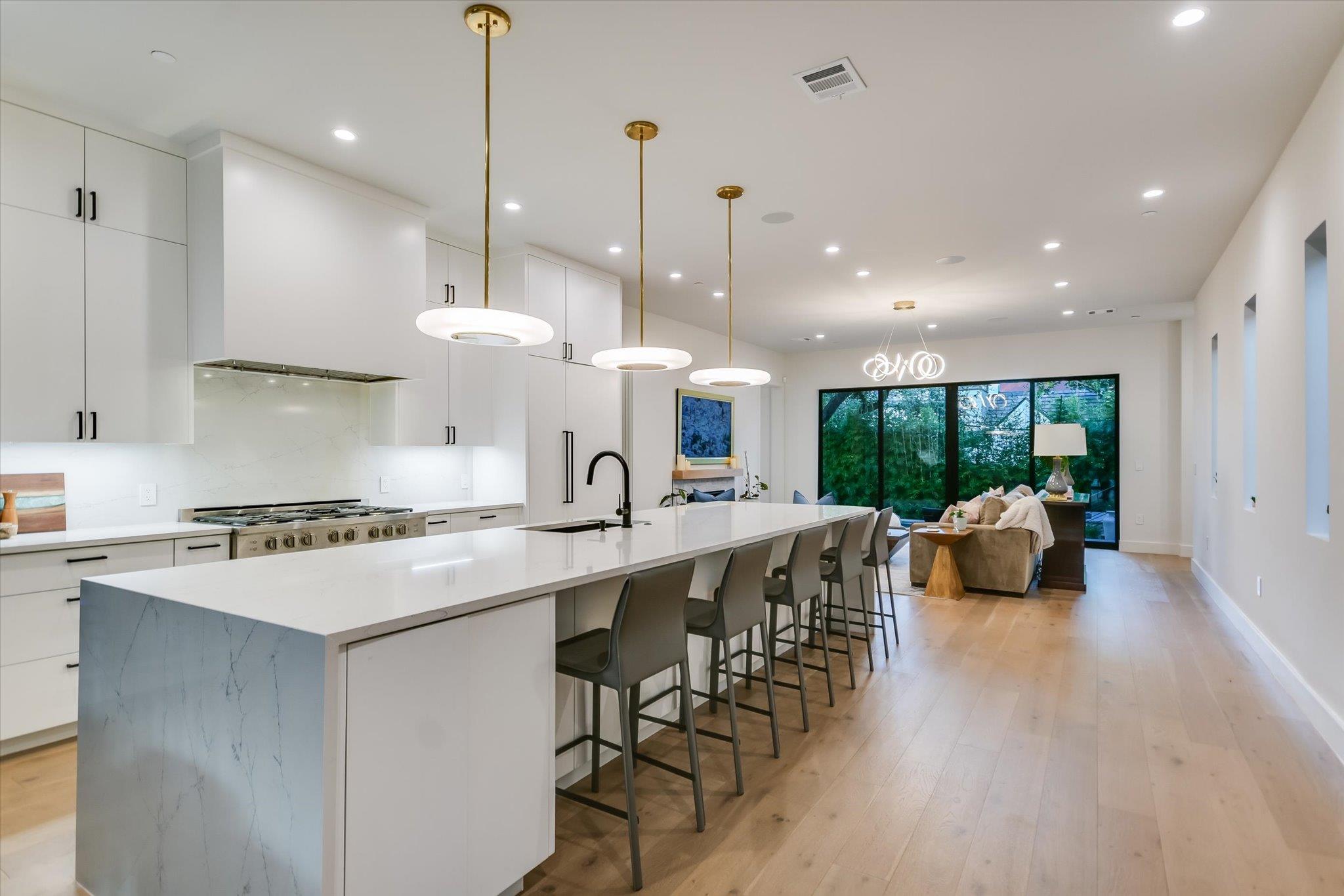 403 Ridgewood, Austin, TX 78746