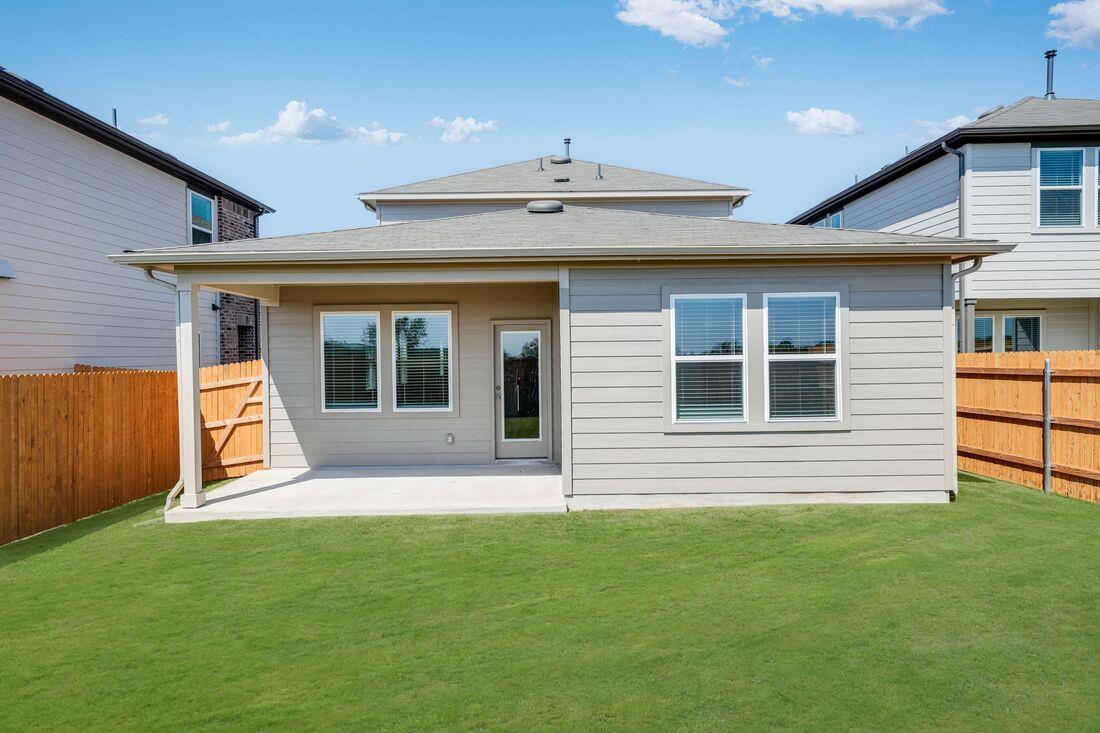 6017 Alfred Acres Dr, Del Valle, TX 78617