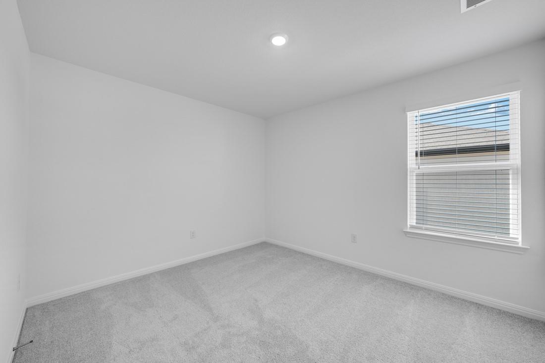 6017 Alfred Acres Dr, Del Valle, TX 78617