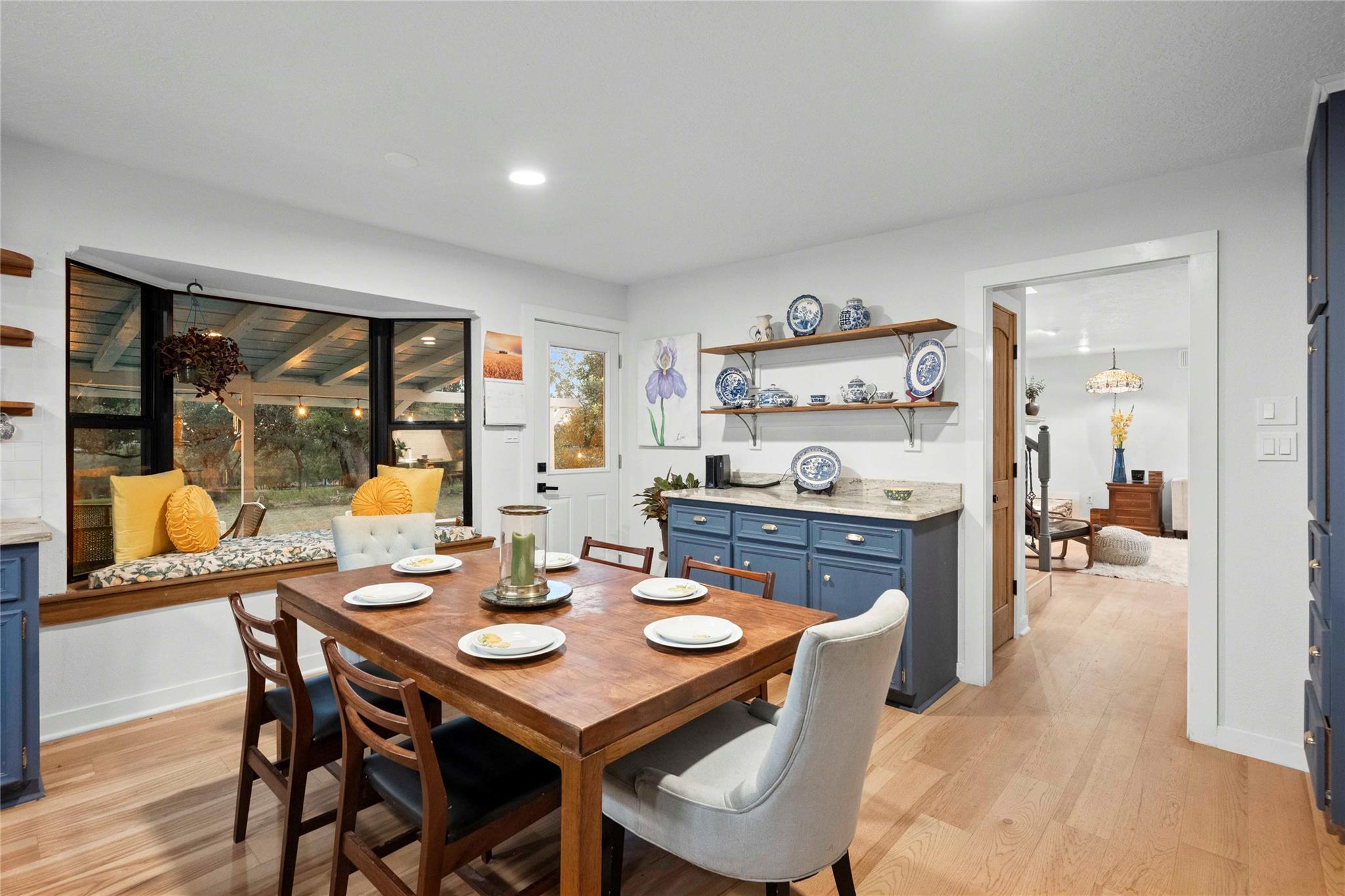 56 Woodcreek Dr, Wimberley, TX 78676