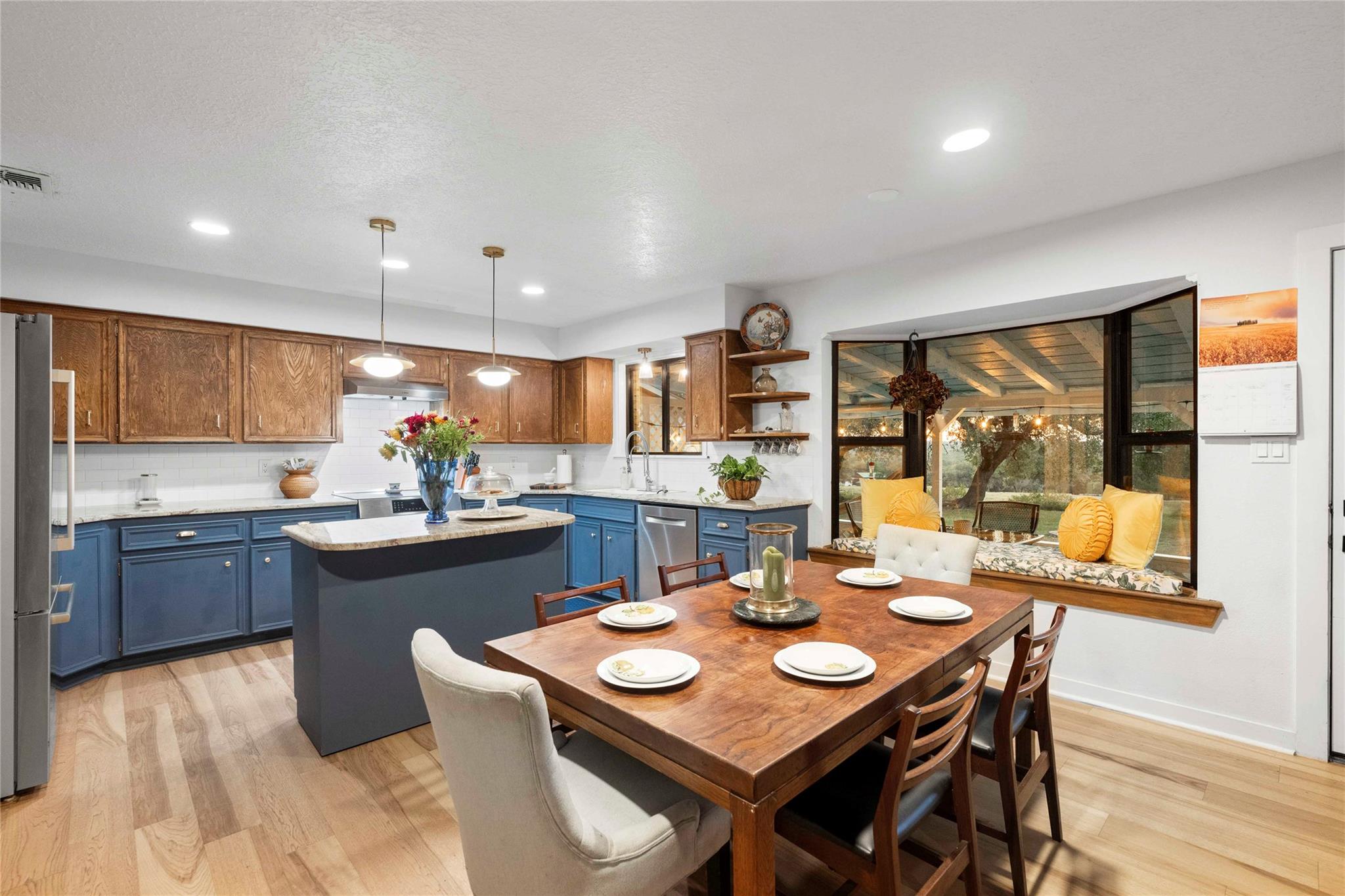 56 Woodcreek Dr, Wimberley, TX 78676