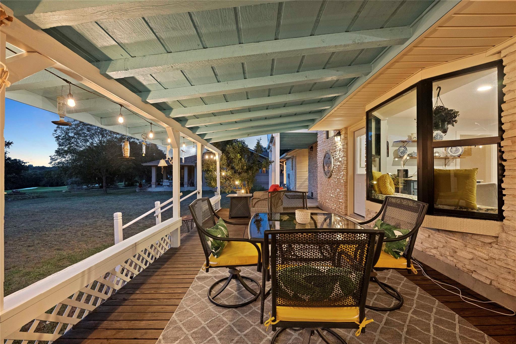 56 Woodcreek Dr, Wimberley, TX 78676