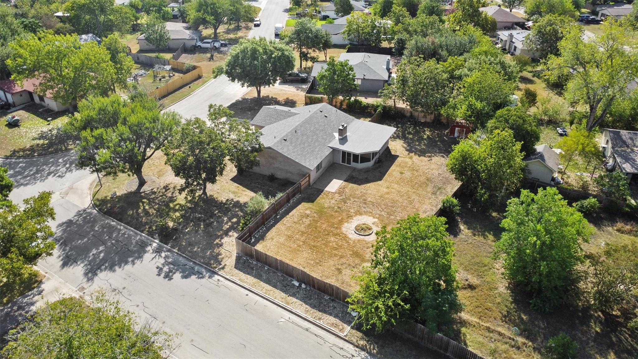 1604 Wildflower Dr, Round Rock, TX 78664