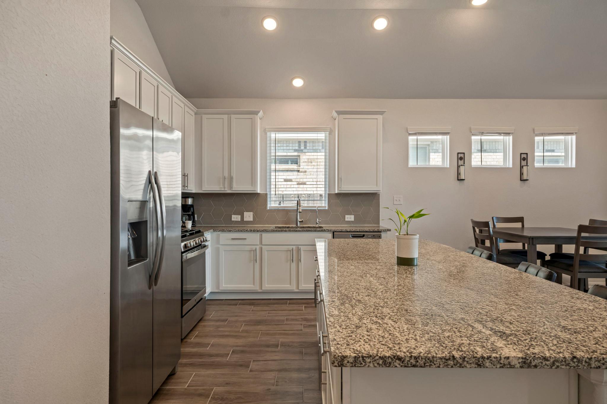 383 Oleander Loop, Buda, TX 78610