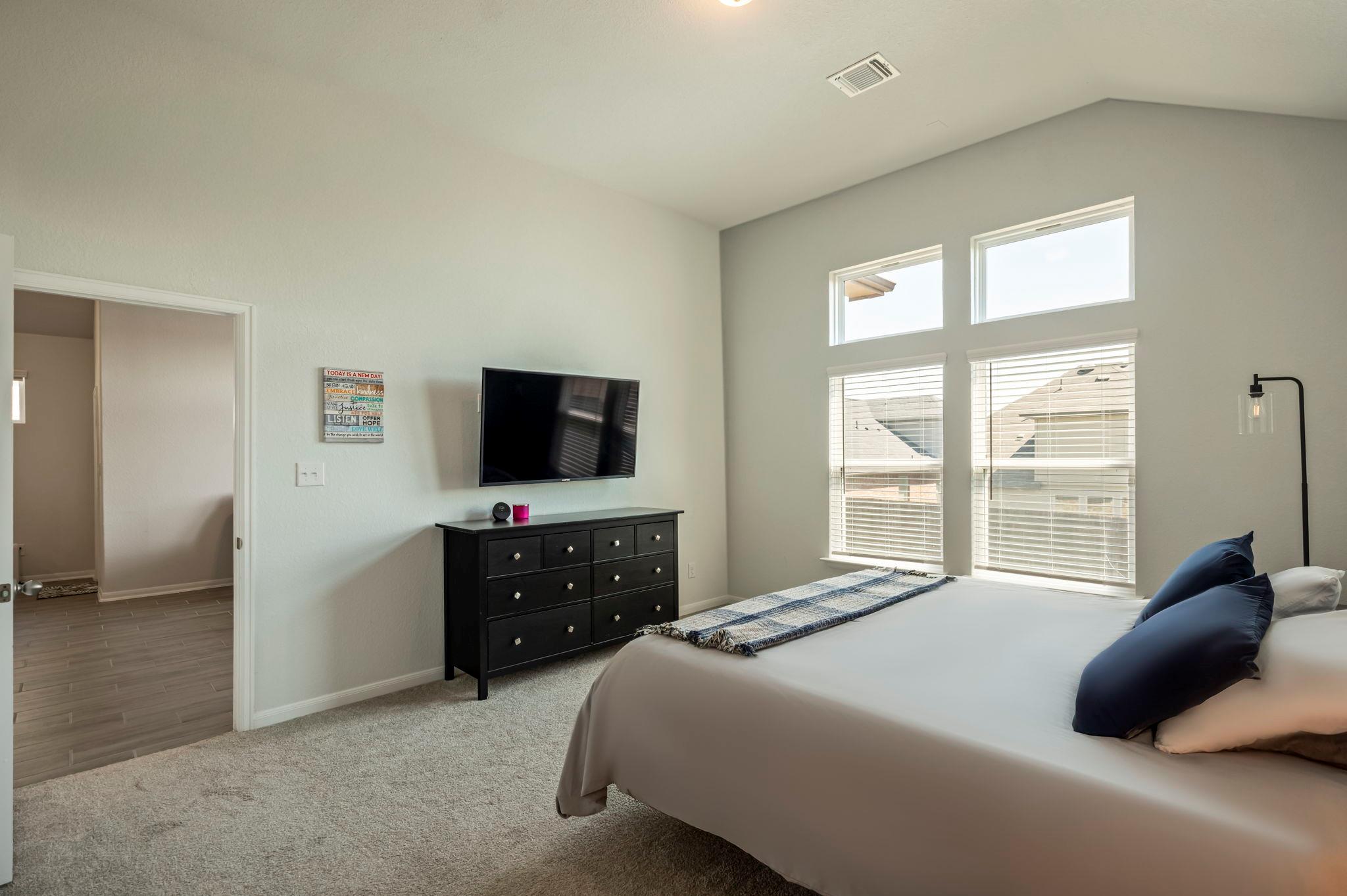 383 Oleander Loop, Buda, TX 78610