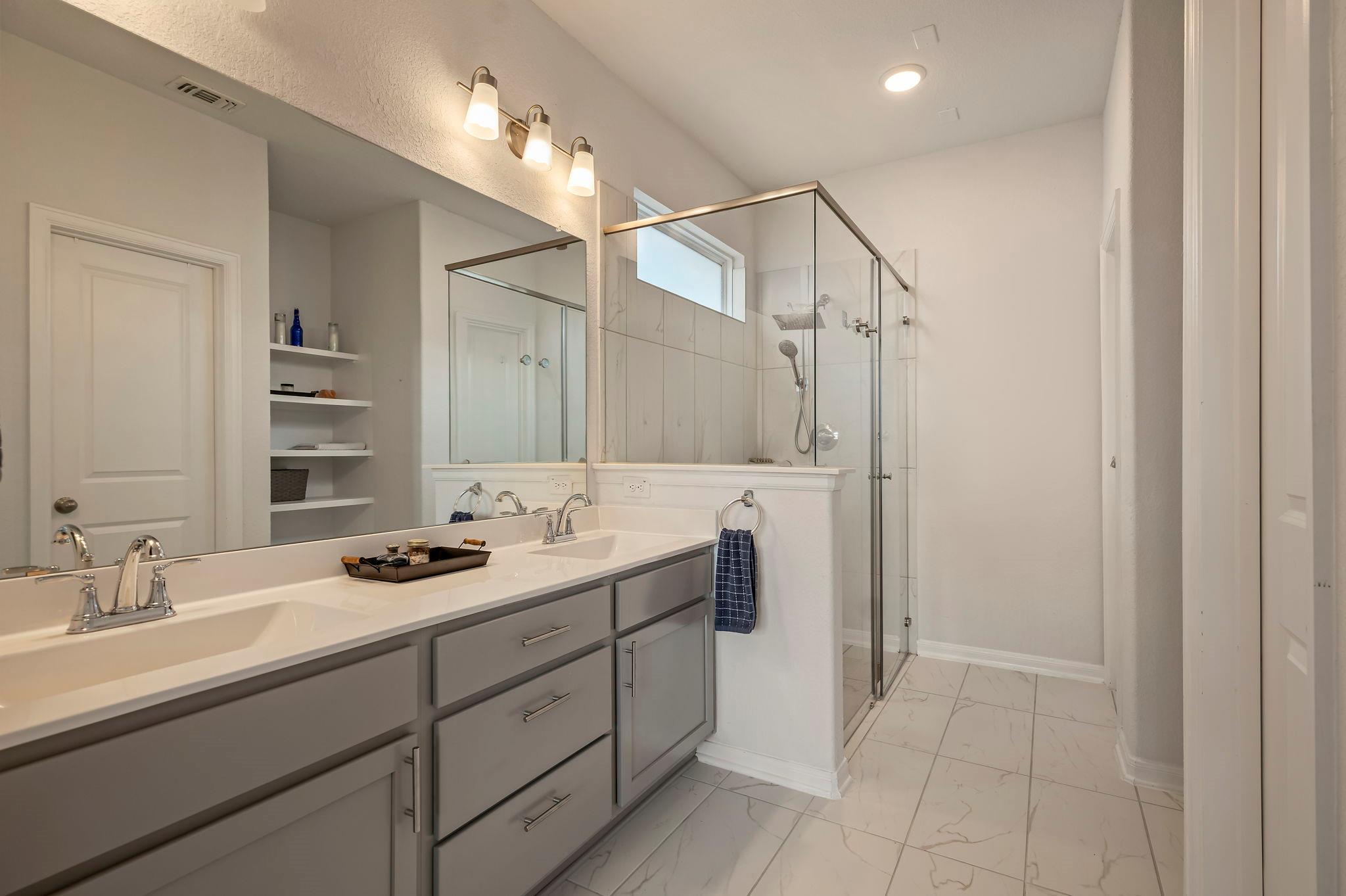 383 Oleander Loop, Buda, TX 78610