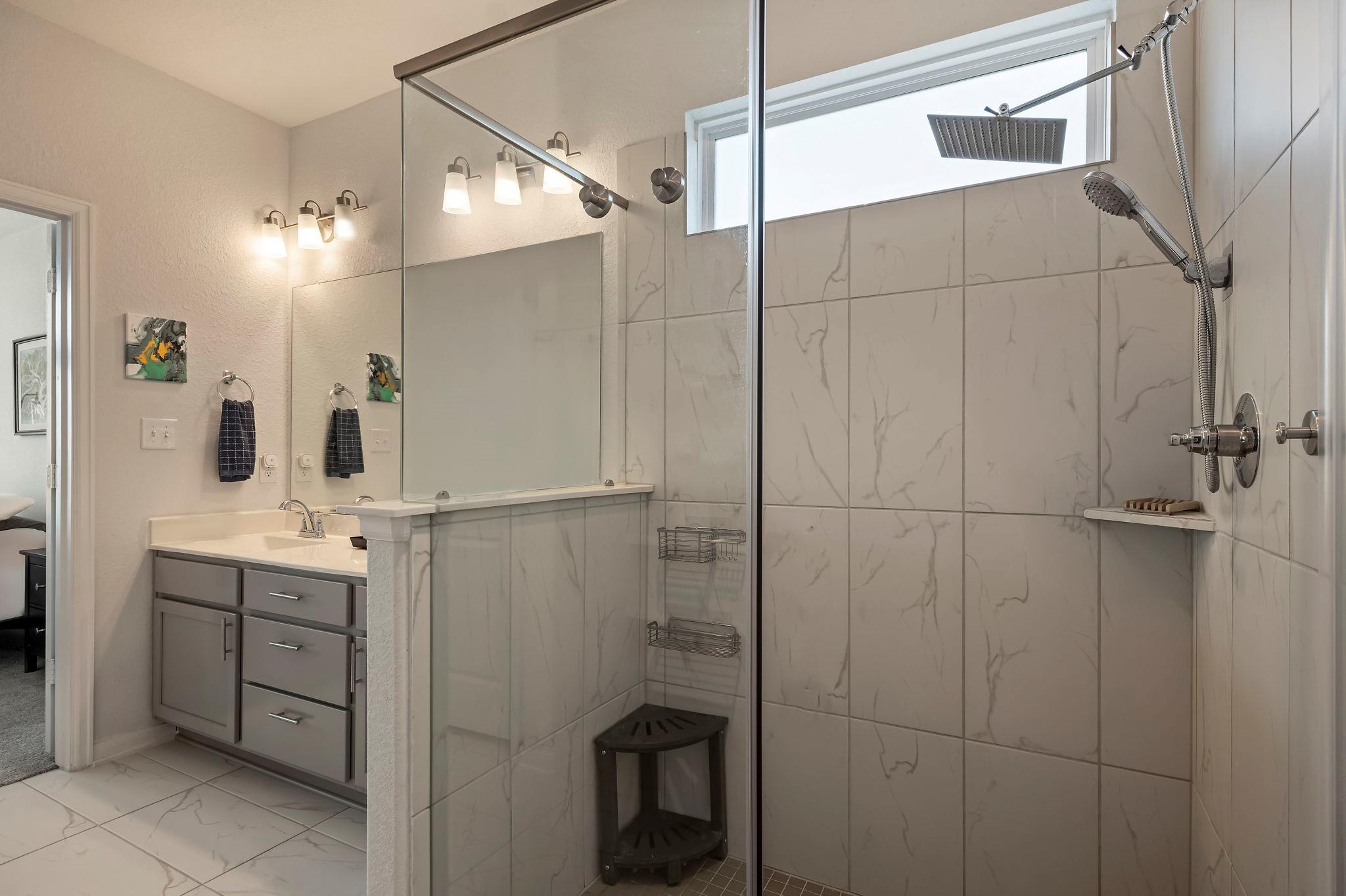 383 Oleander Loop, Buda, TX 78610