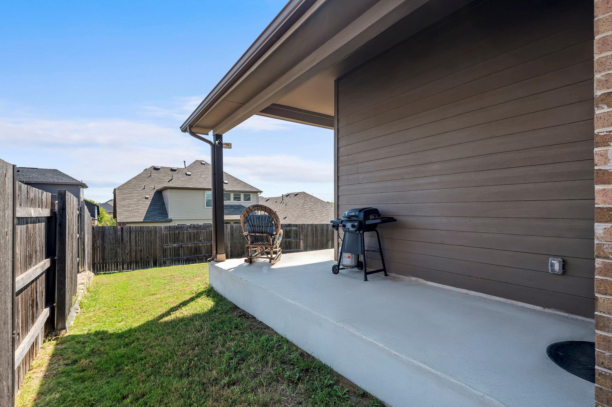 383 Oleander Loop, Buda, TX 78610