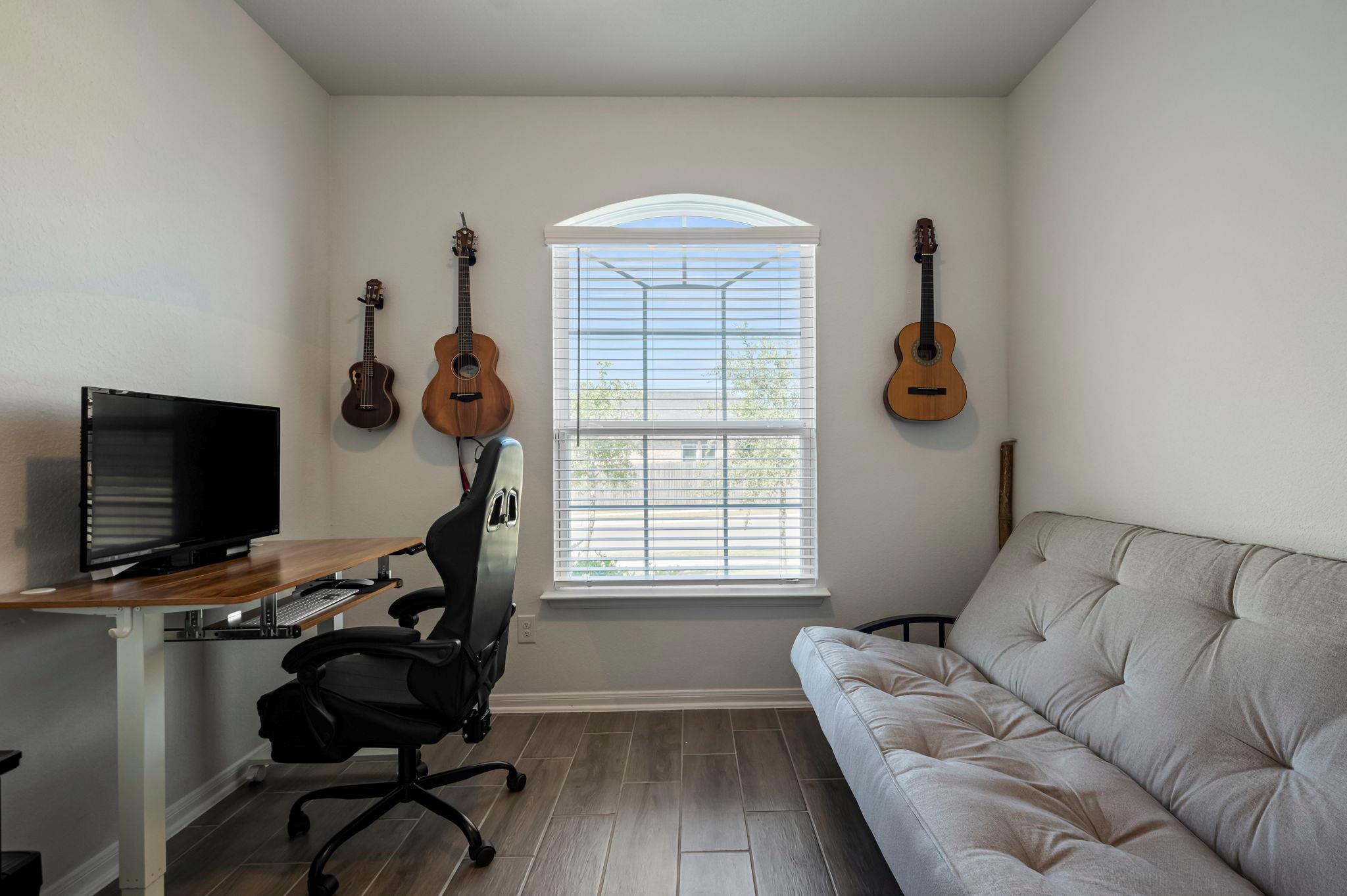 383 Oleander Loop, Buda, TX 78610