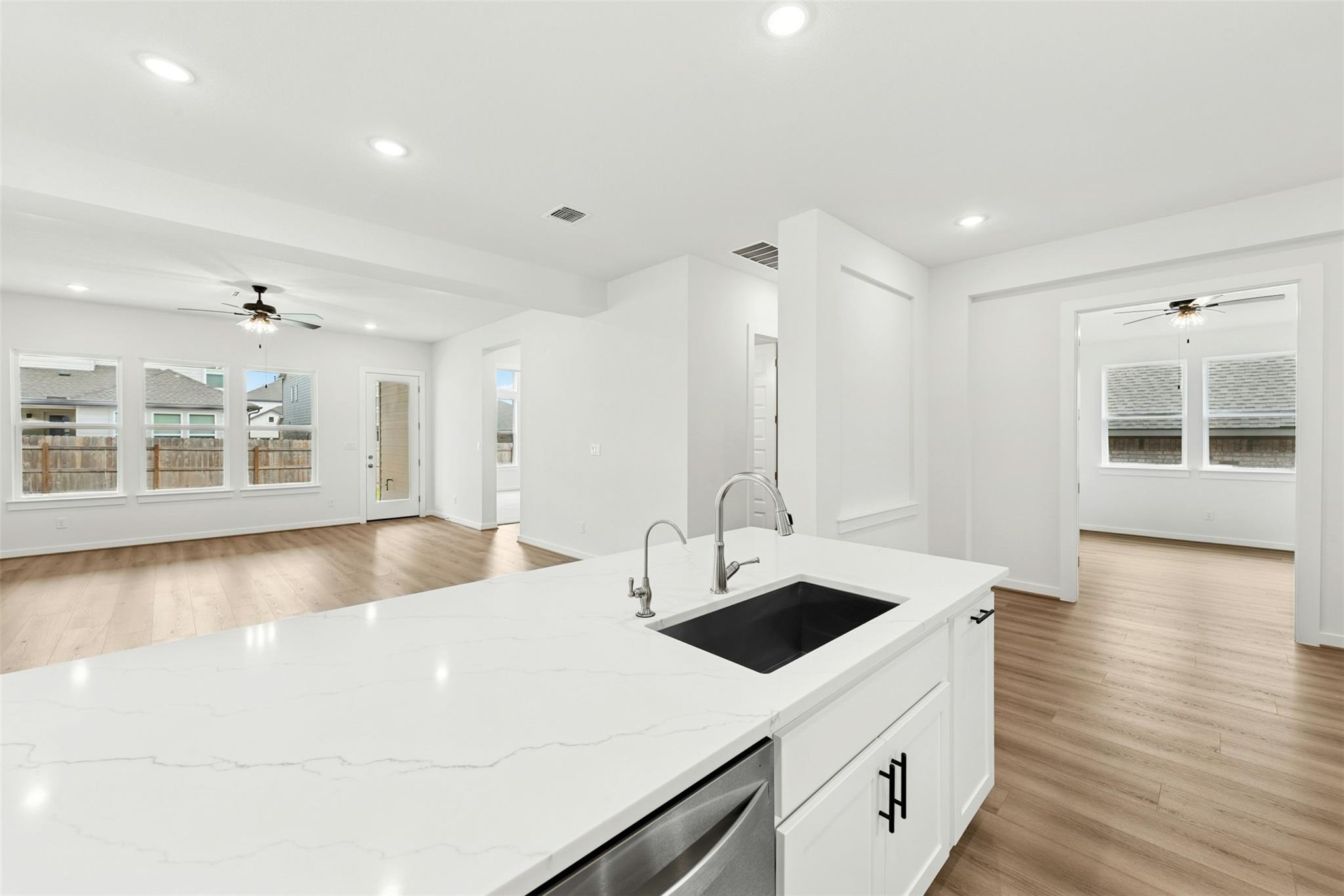 4327 Bancroft Ln, Round Rock, TX 78665