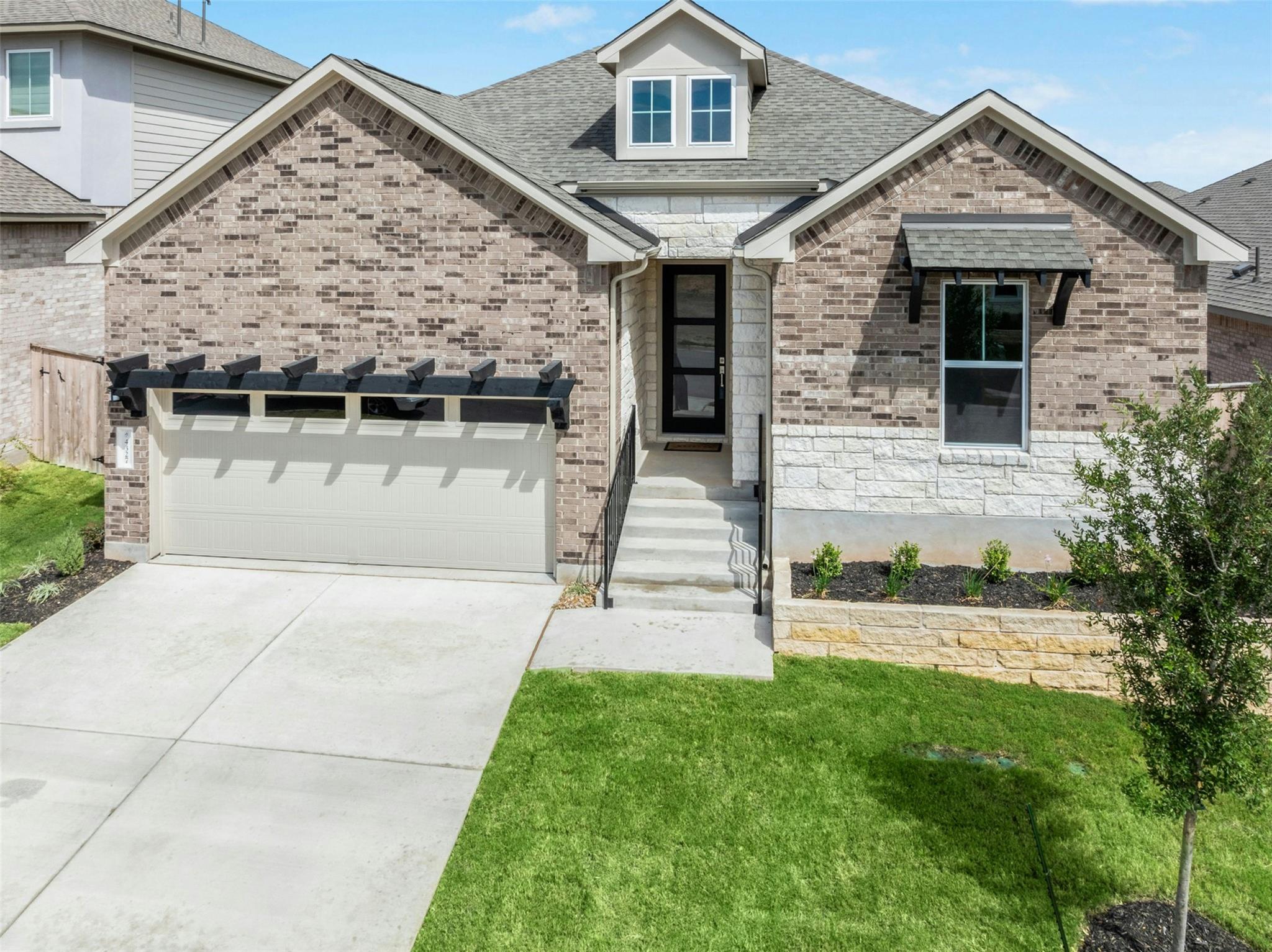 4327 Bancroft Ln, Round Rock, TX 78665