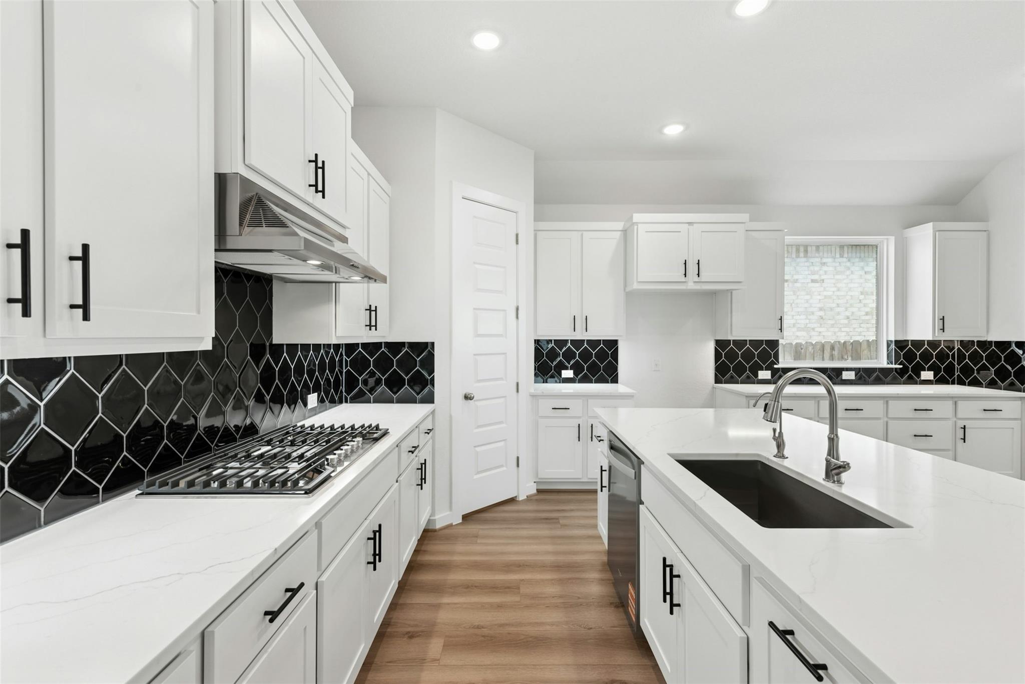 4327 Bancroft Ln, Round Rock, TX 78665