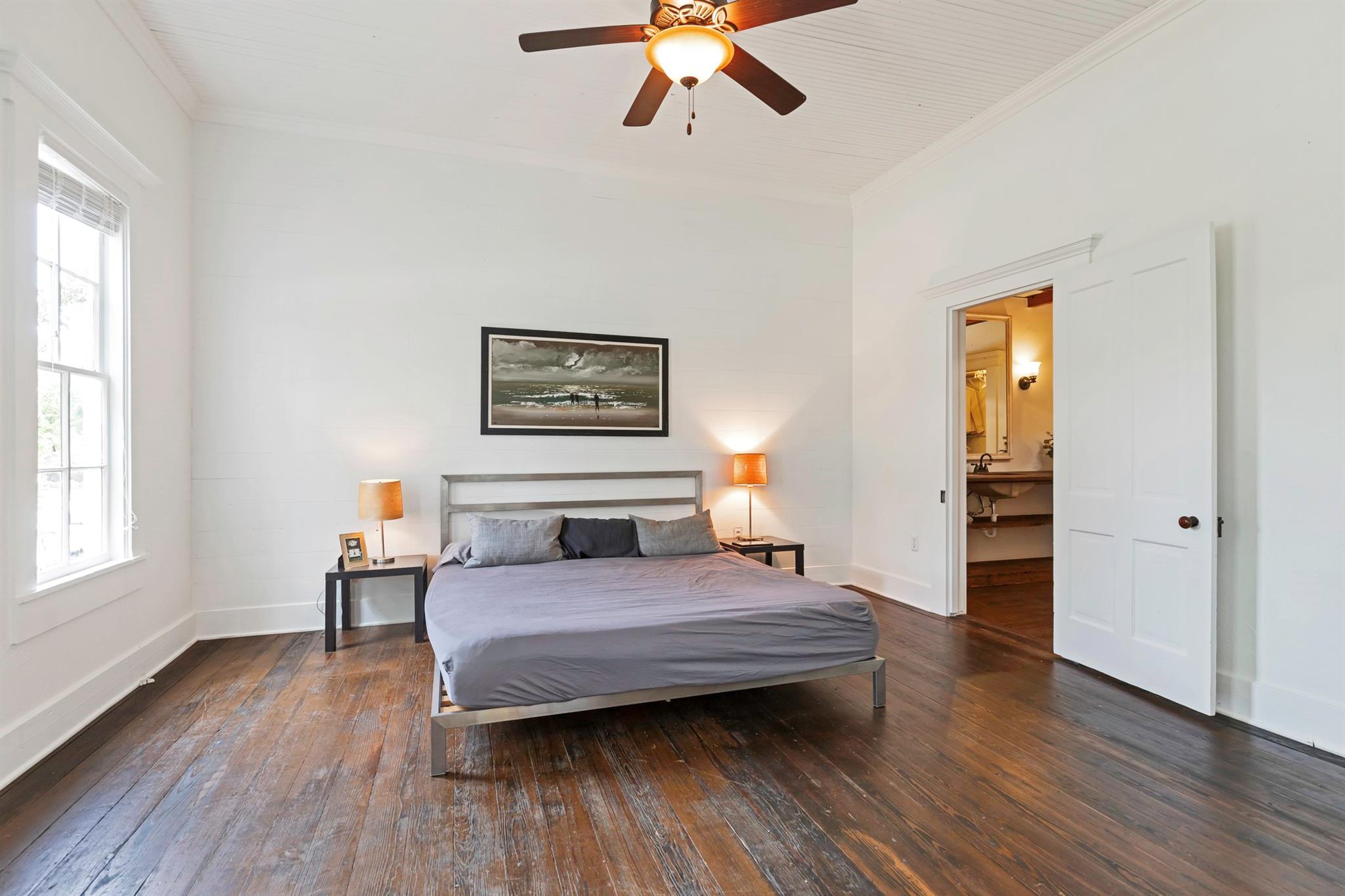 409 N North Main St, Burnet, TX 78611