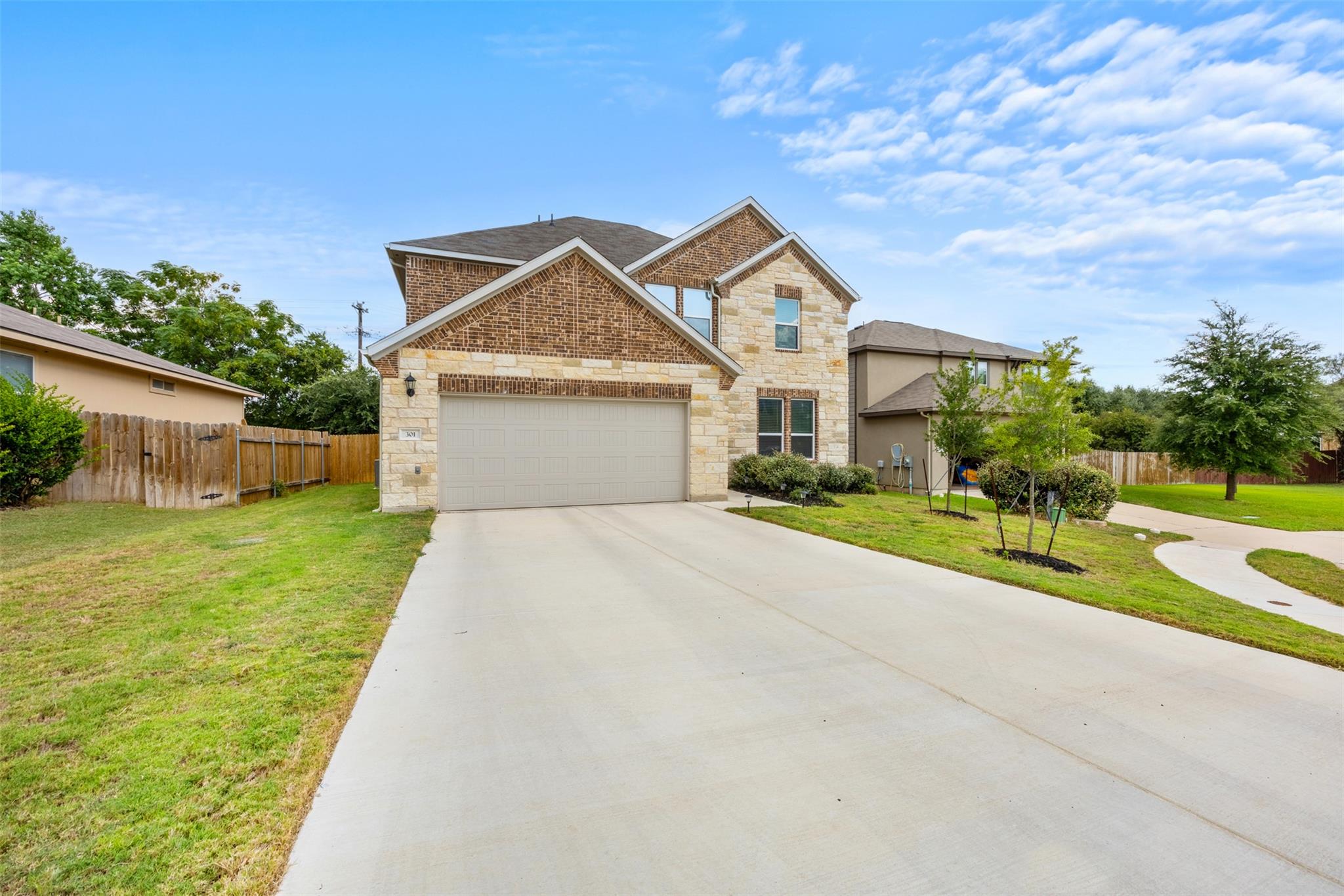 301 Quarry Rock Cv, Liberty Hill, TX 78642