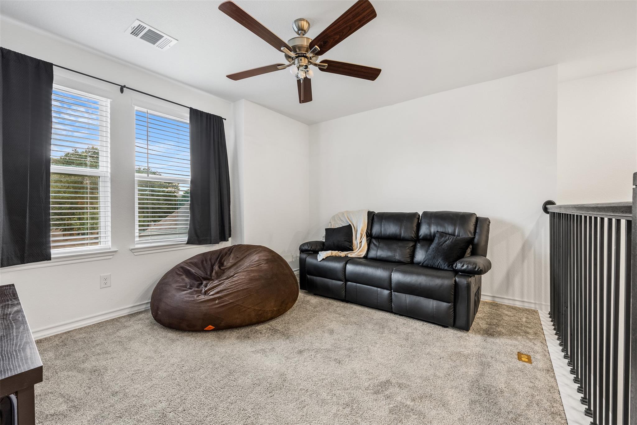 301 Quarry Rock Cv, Liberty Hill, TX 78642