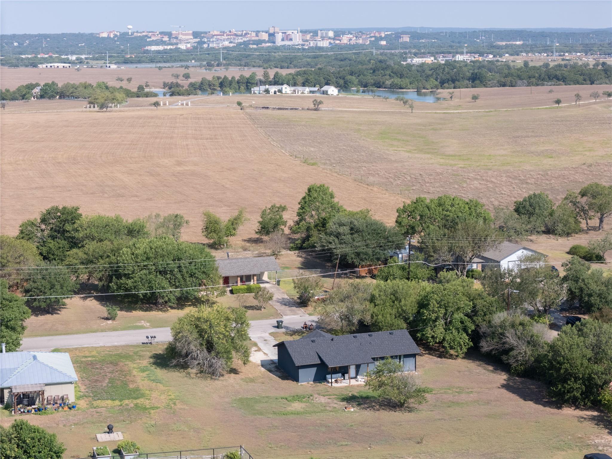 308 River Hills Dr, San Marcos, TX 78666