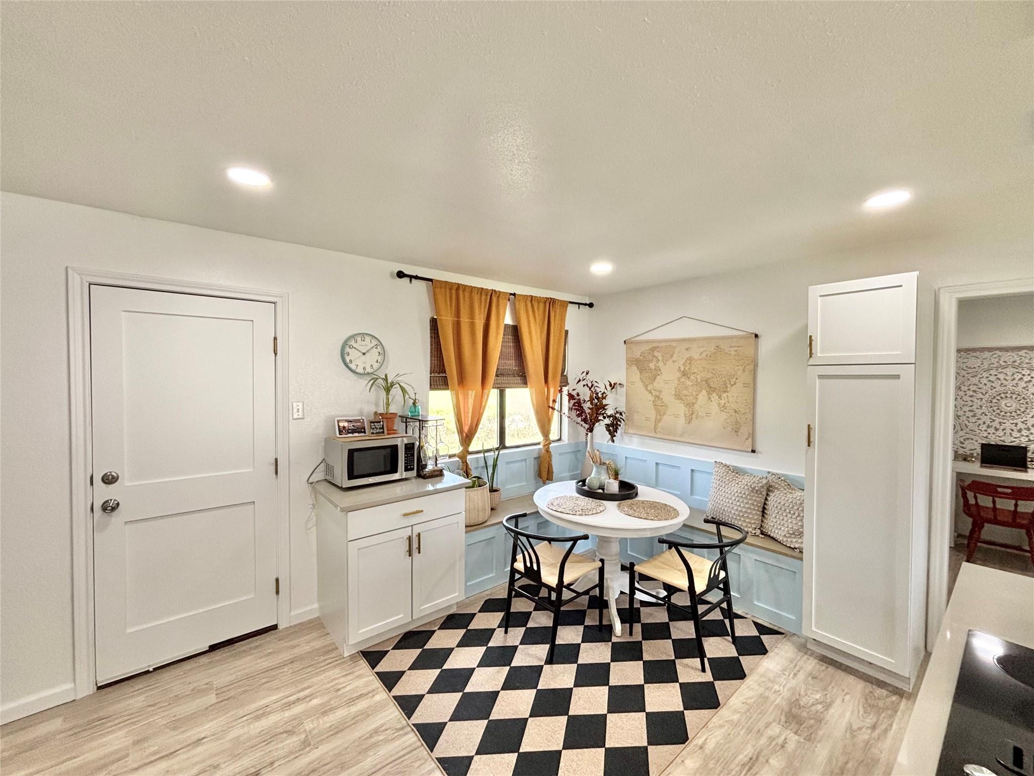 308 River Hills Dr, San Marcos, TX 78666