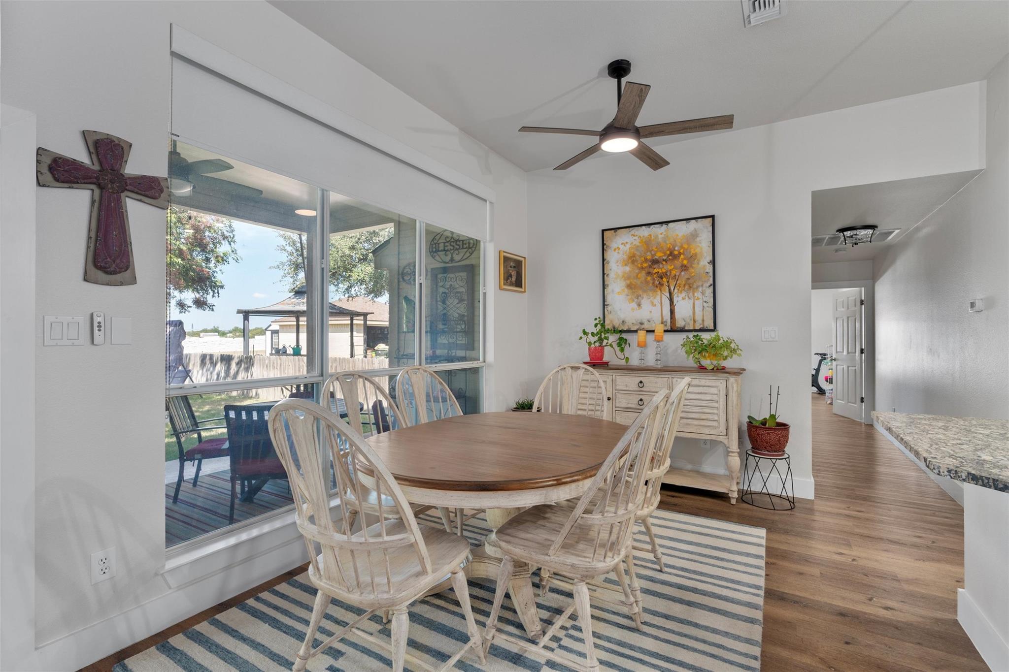 8010 County Road 110 Rd, Round Rock, TX 78665