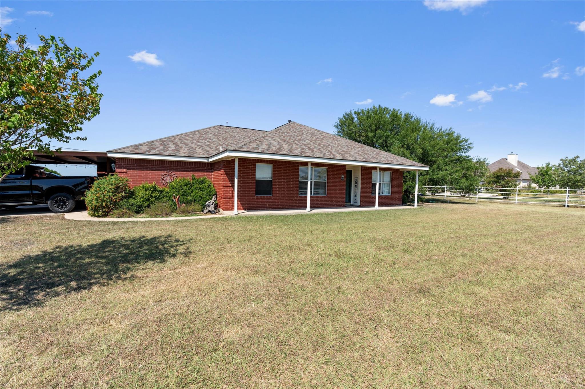 8010 County Road 110 Rd, Round Rock, TX 78665