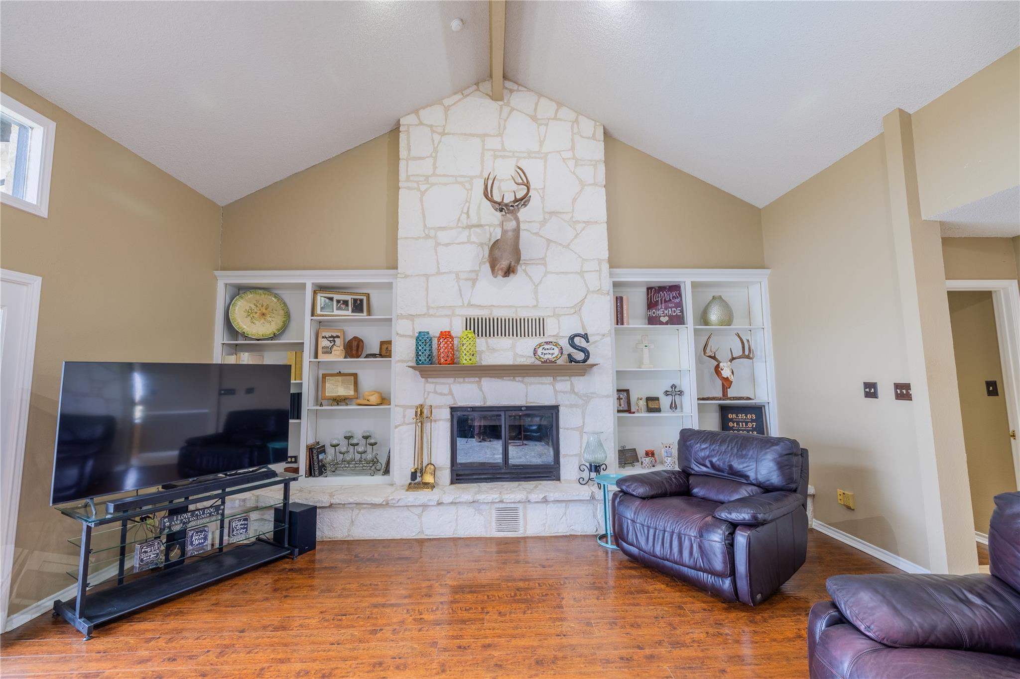 1460 E State Highway 87, Nixon, TX 78140