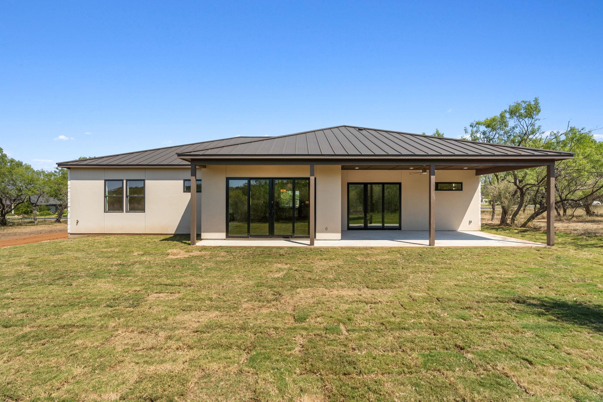 1399 Hi Cir S, Horseshoe Bay, TX 78657