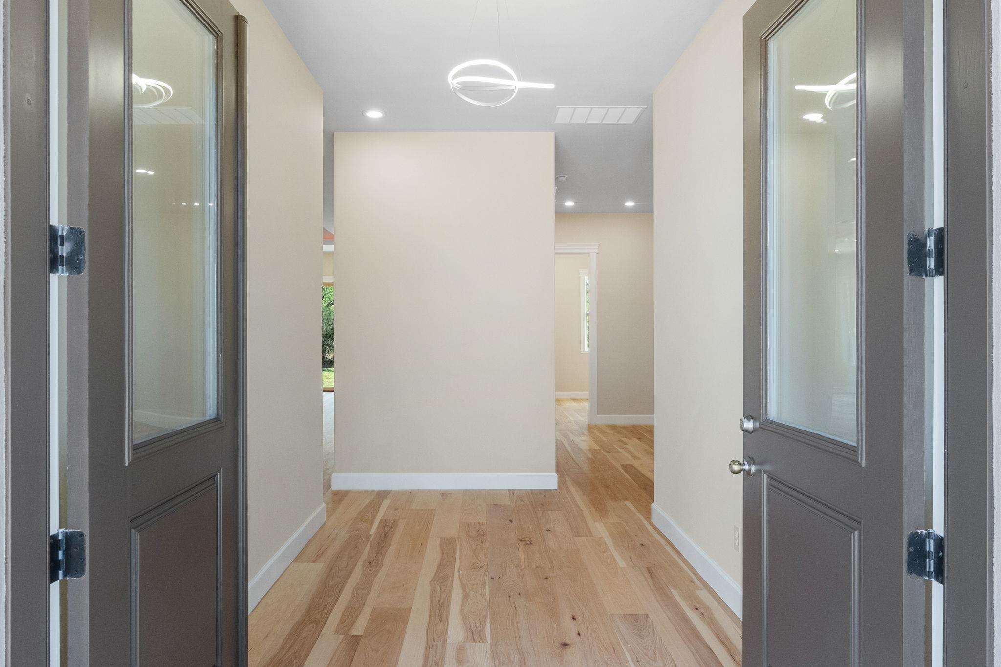 1399 Hi Cir S, Horseshoe Bay, TX 78657