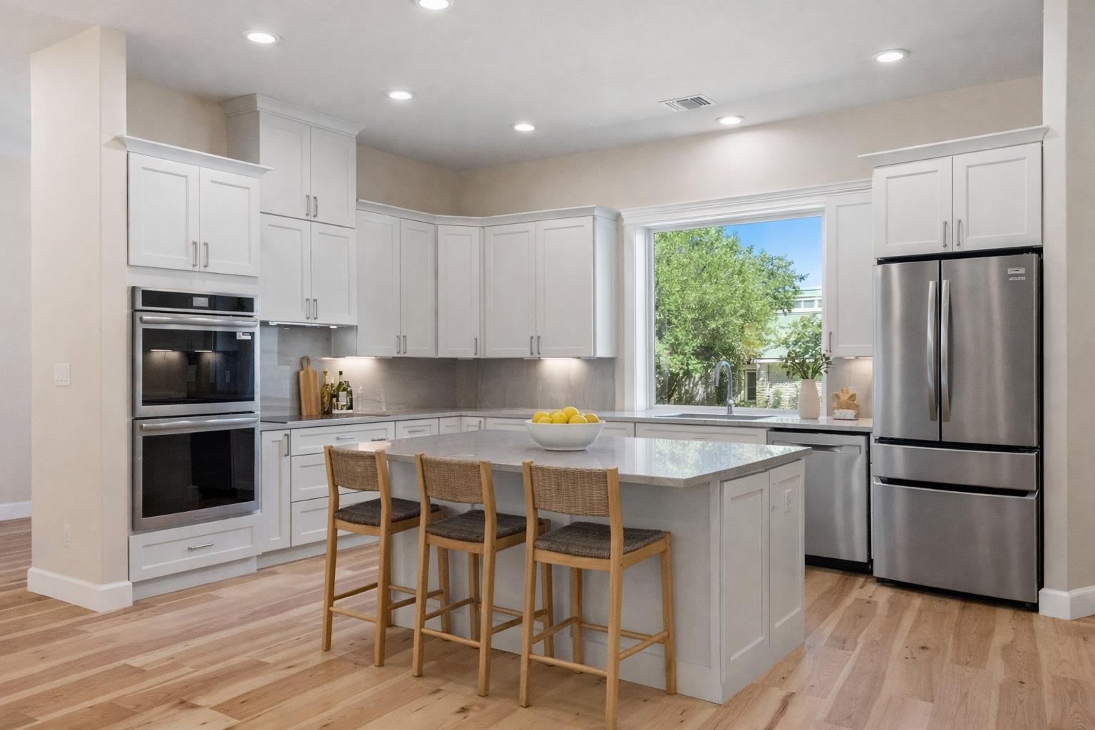 1399 Hi Cir S, Horseshoe Bay, TX 78657