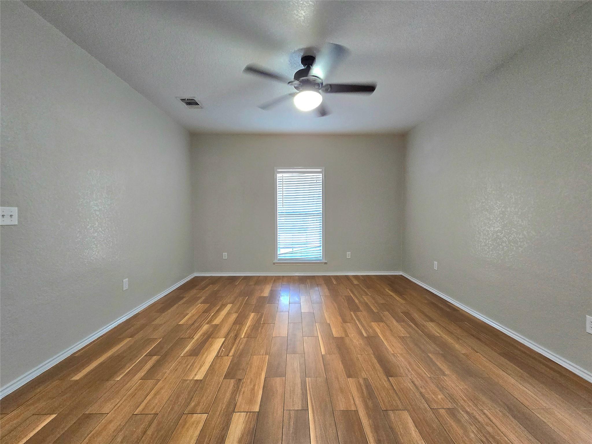 6 Sun Flower Cir, New Braunfels, TX 78130