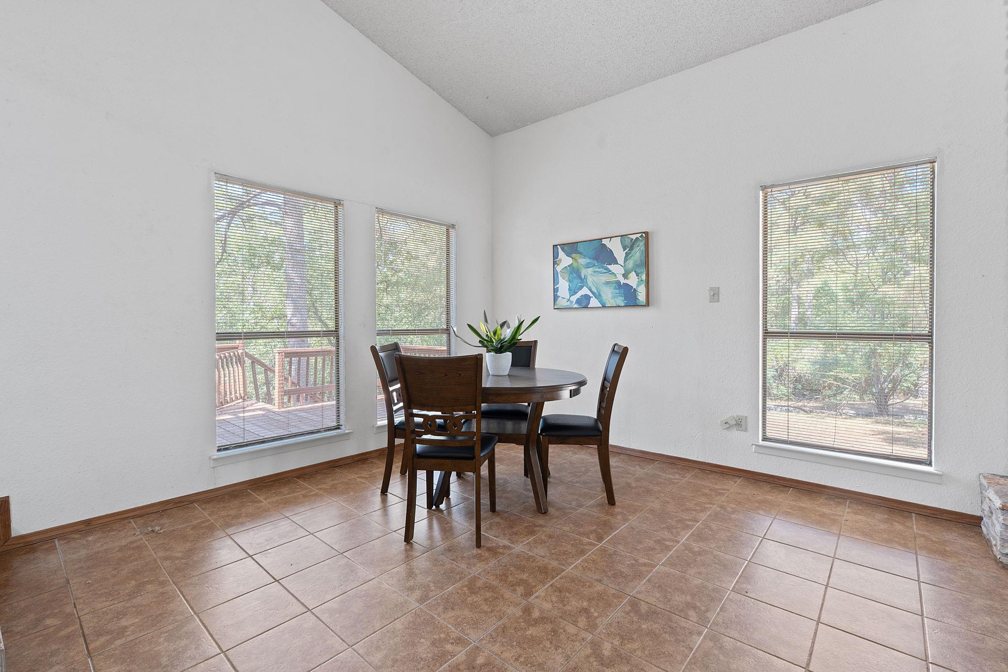 188 Tahitian Dr, Bastrop, TX 78602