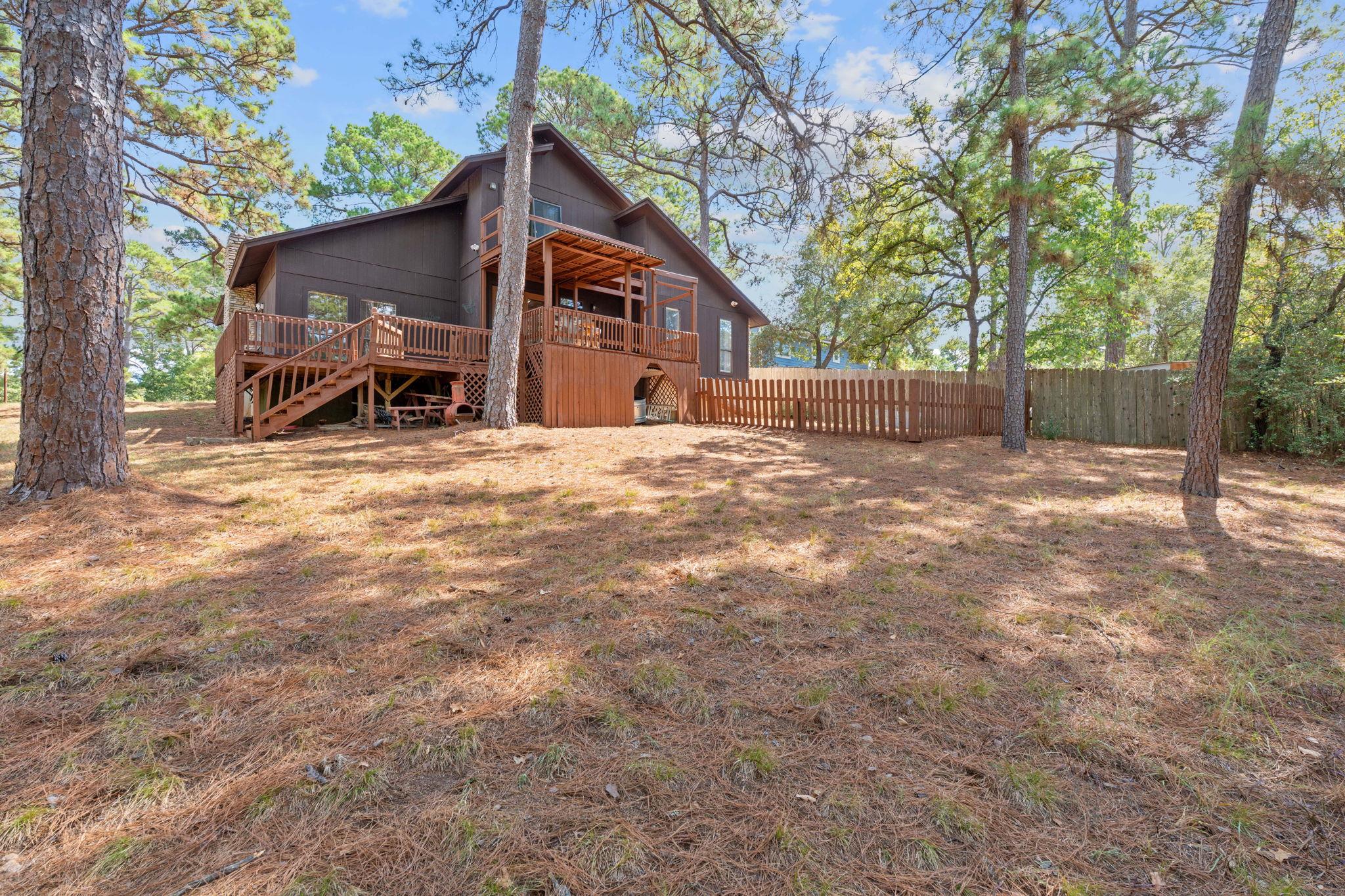 188 Tahitian Dr, Bastrop, TX 78602