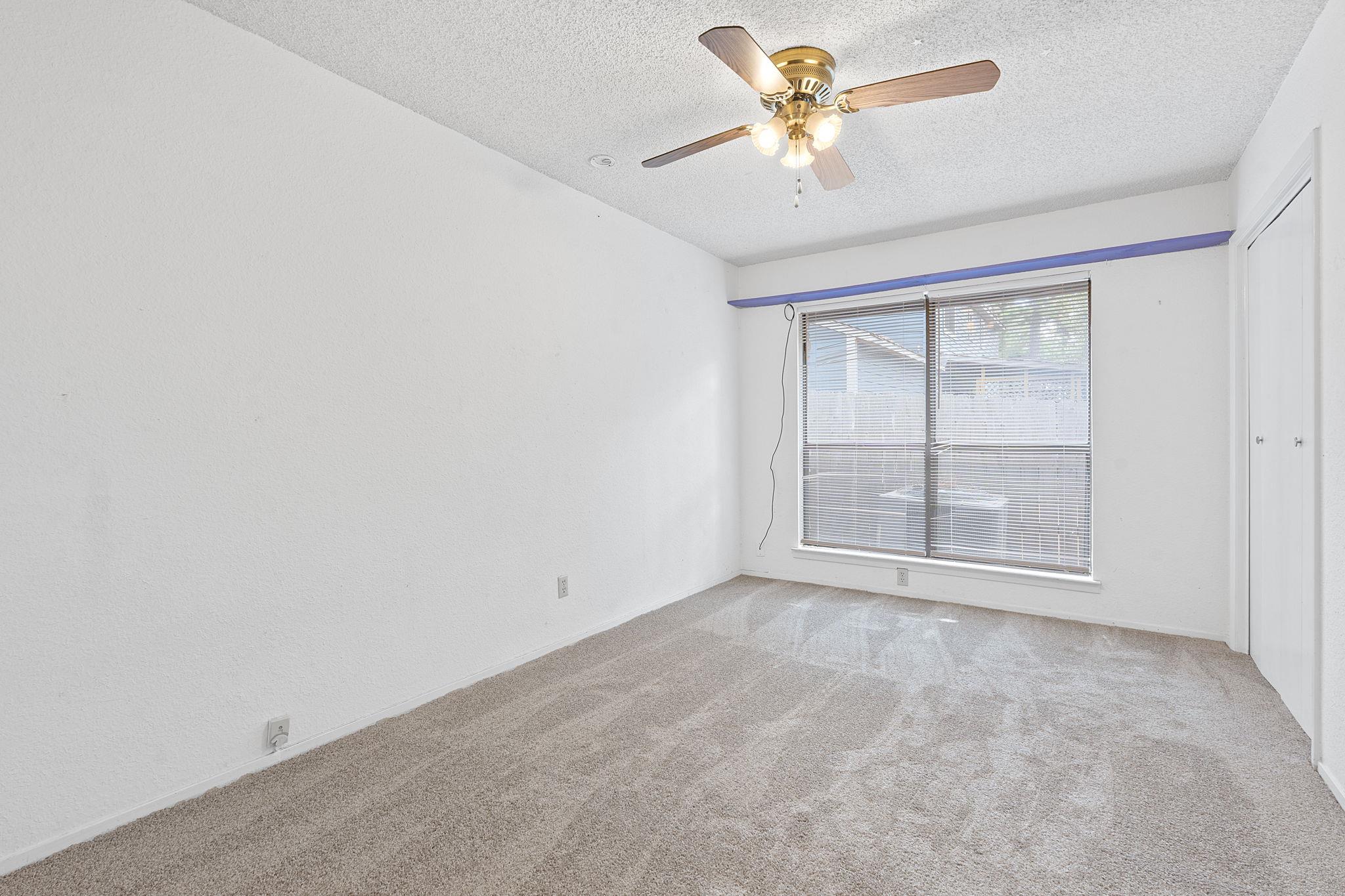 188 Tahitian Dr, Bastrop, TX 78602