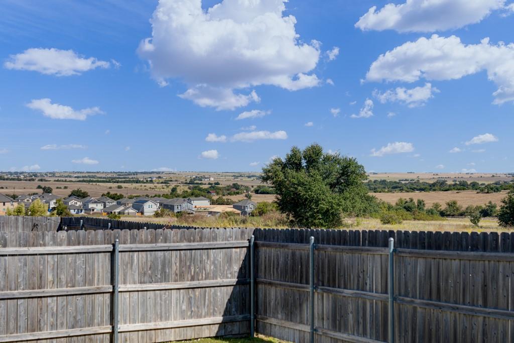 205 Rooster Way, Jarrell, TX 76537