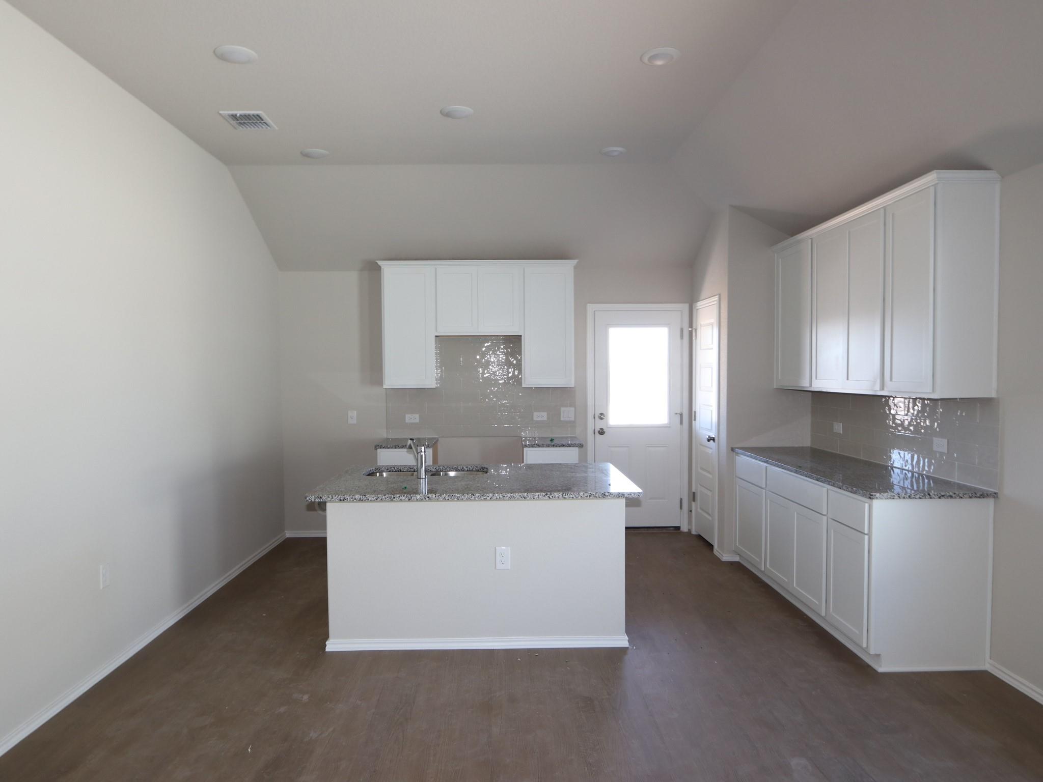 9216 Corvallis Dr, Austin, TX 78747