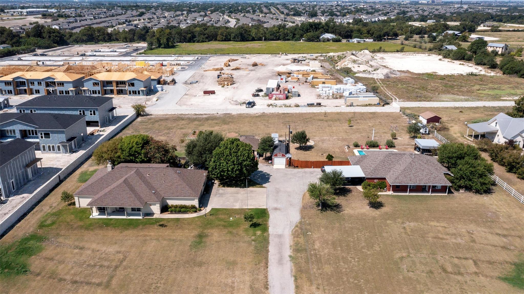 8000 County Road 110 Rd, Round Rock, TX 78665