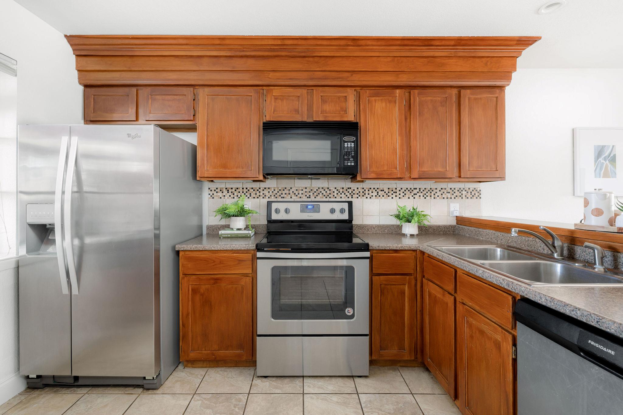 2215 Post Rd # 1034, Austin, TX 78704