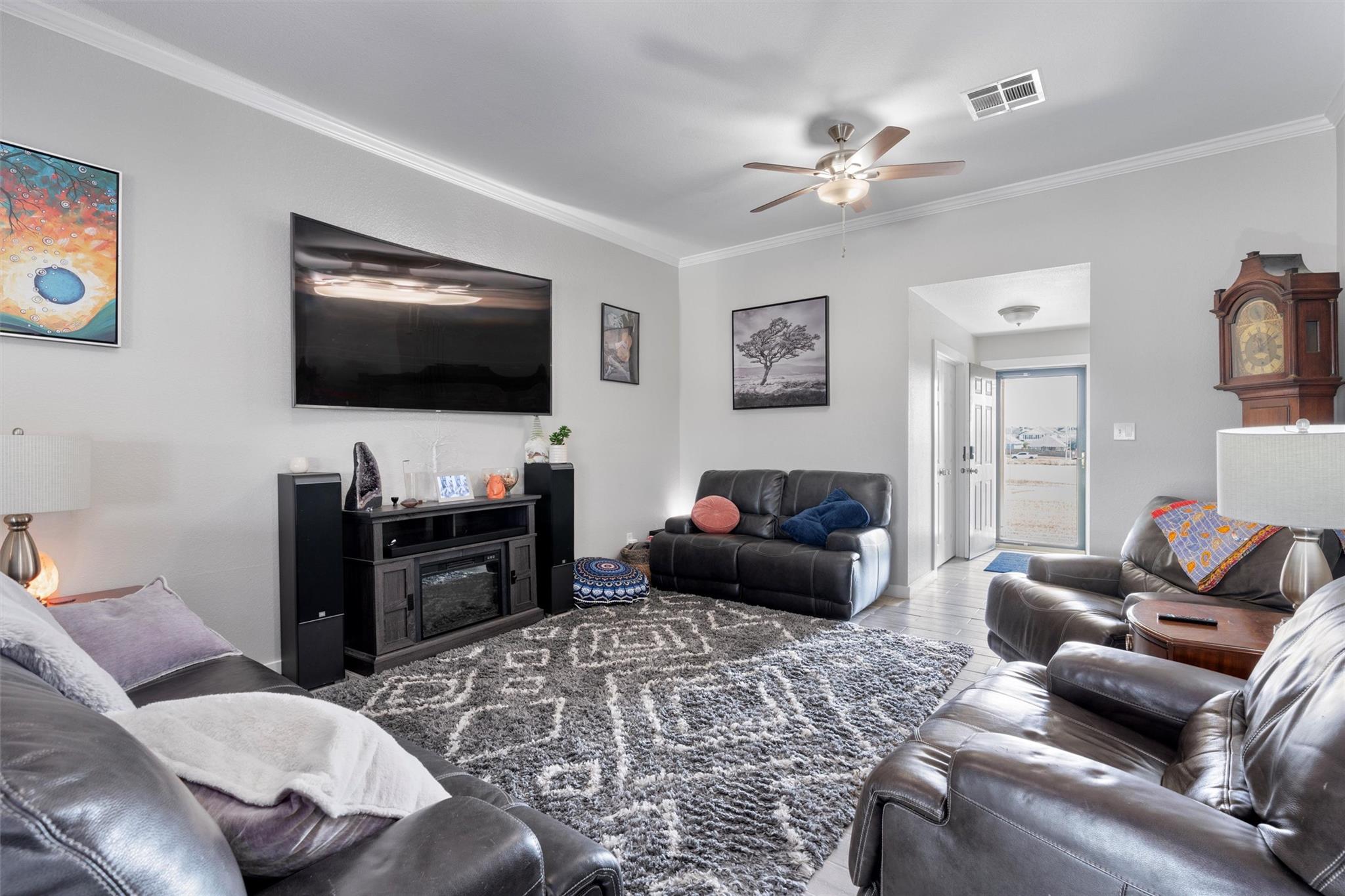 8010 County Road 110 Rd, Round Rock, TX 78665