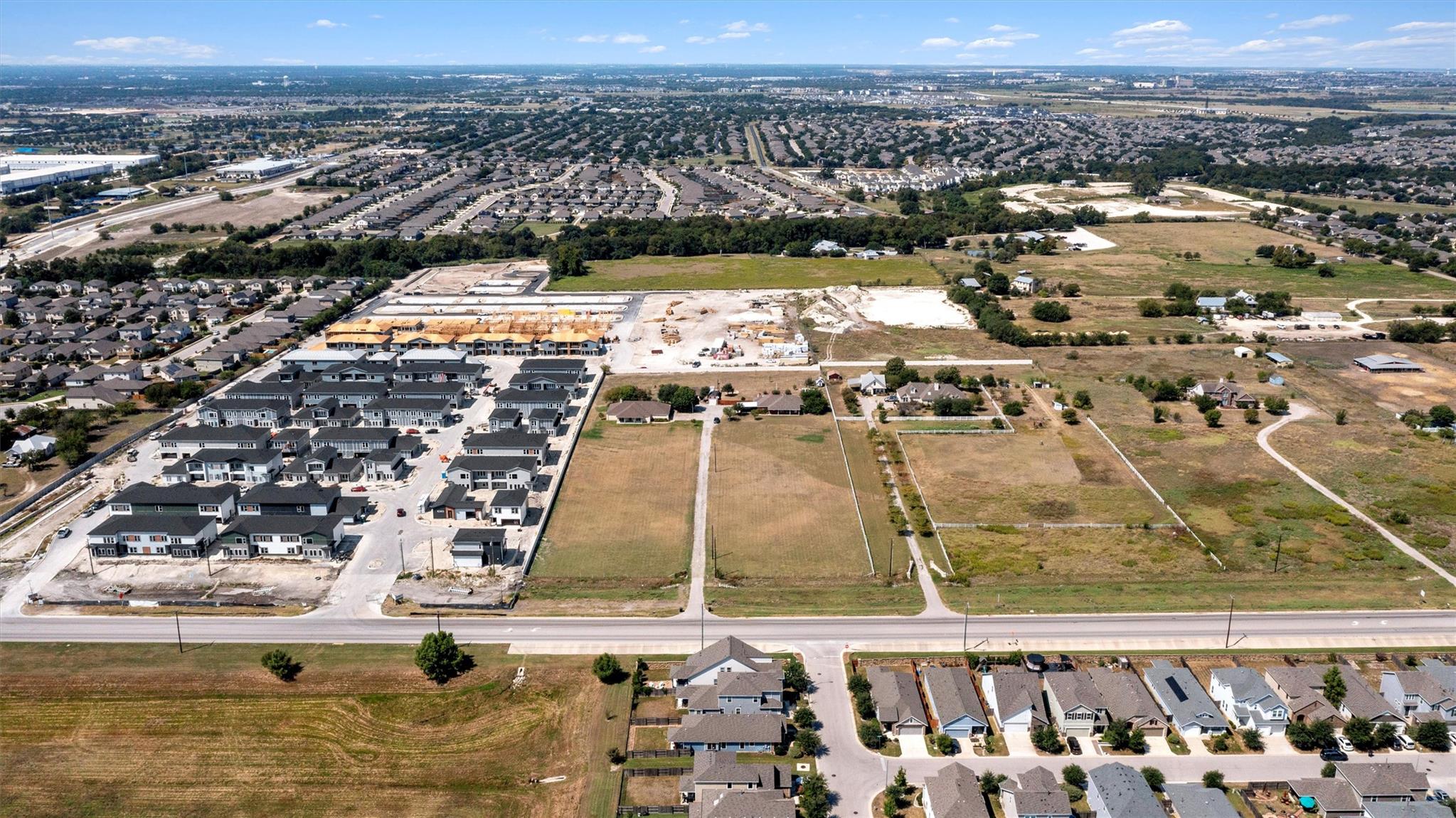 8010 County Road 110 Rd, Round Rock, TX 78665