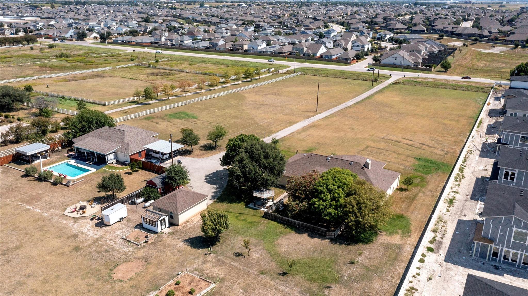 8010 County Road 110 Rd, Round Rock, TX 78665