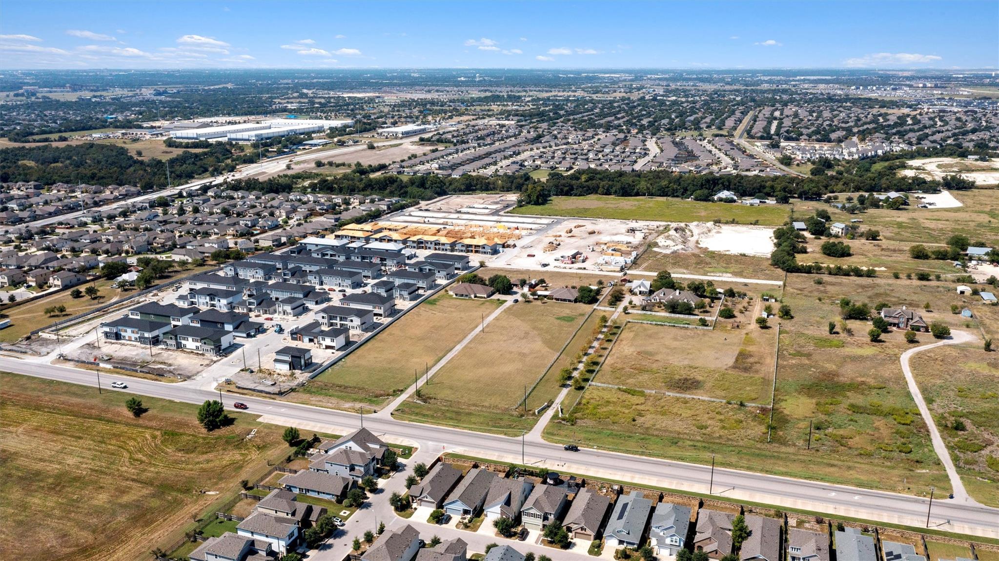 8010 County Road 110 Rd, Round Rock, TX 78665