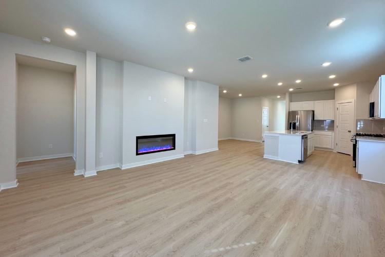 6508 Smarty Jones Ln, Buda, TX 78610