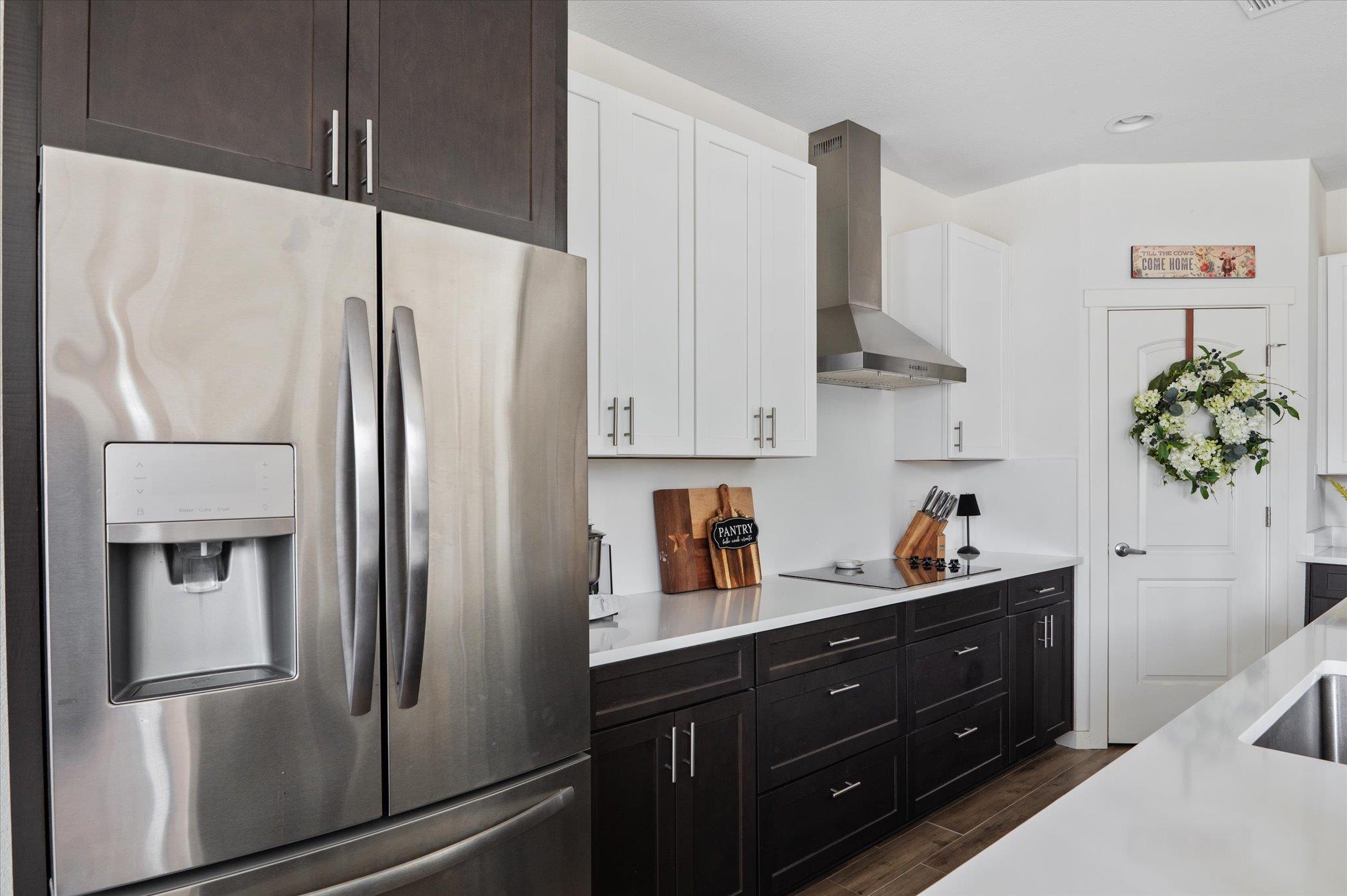 136 W Castlebriar Dr, Granite Shoals, TX 78654