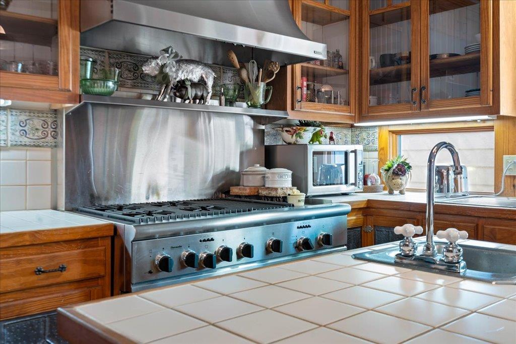 1502 Murray Ln, Austin, TX 78703